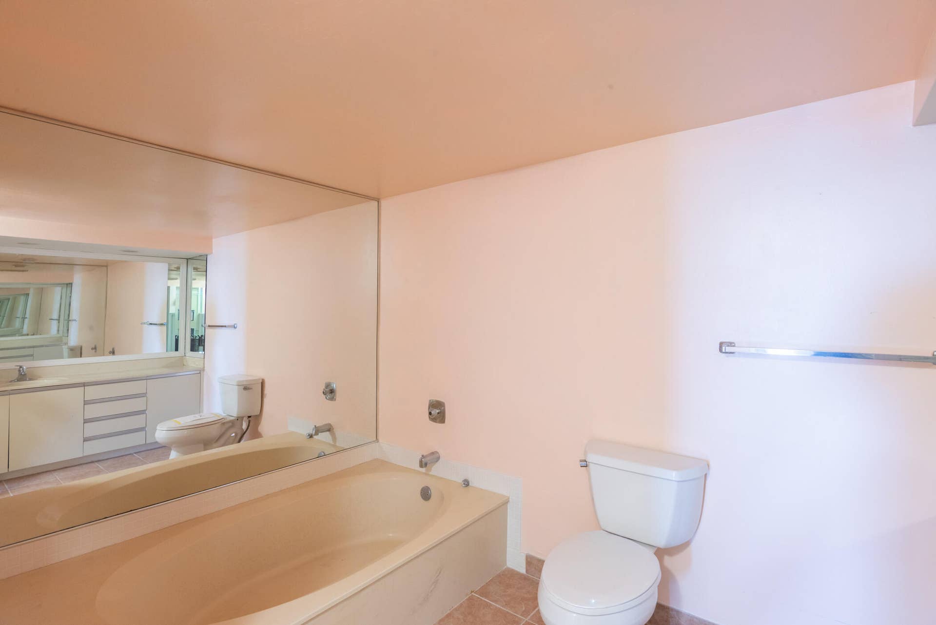 2480 PRESIDENTIAL Way, #903, West Palm Beach, FL 33401 Clark- 2480 Presidential Way 903-023