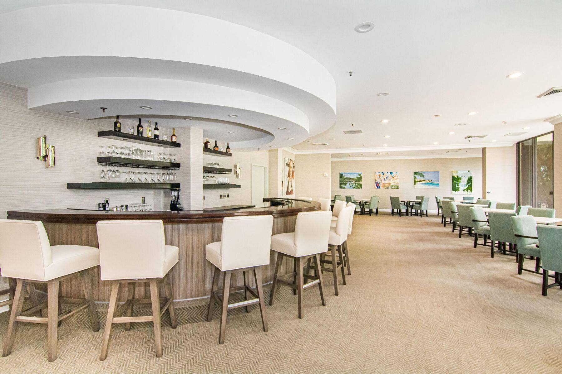 2480 PRESIDENTIAL Way, #903, West Palm Beach, FL 33401 Socialroom2