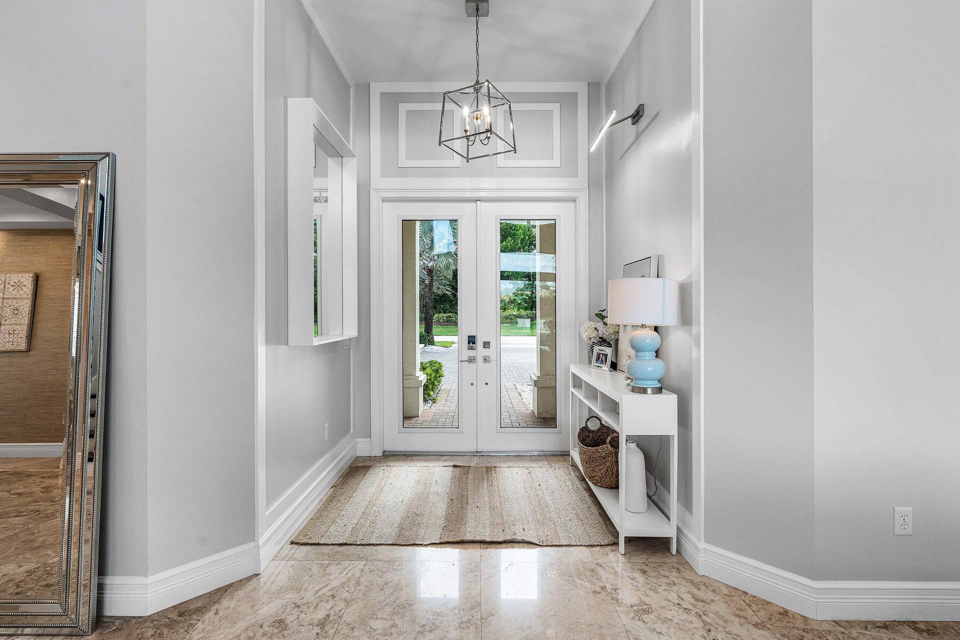 16716 Strasbourg Lane, Delray Beach, FL 33446 front entry inside