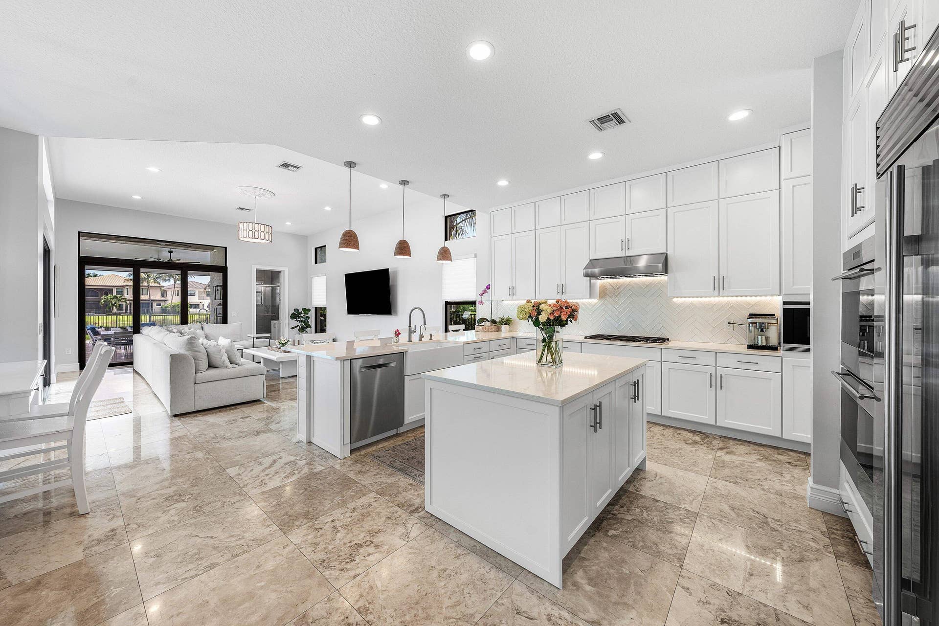 16716 Strasbourg Lane, Delray Beach, FL 33446 Open Kitchen/ Family room