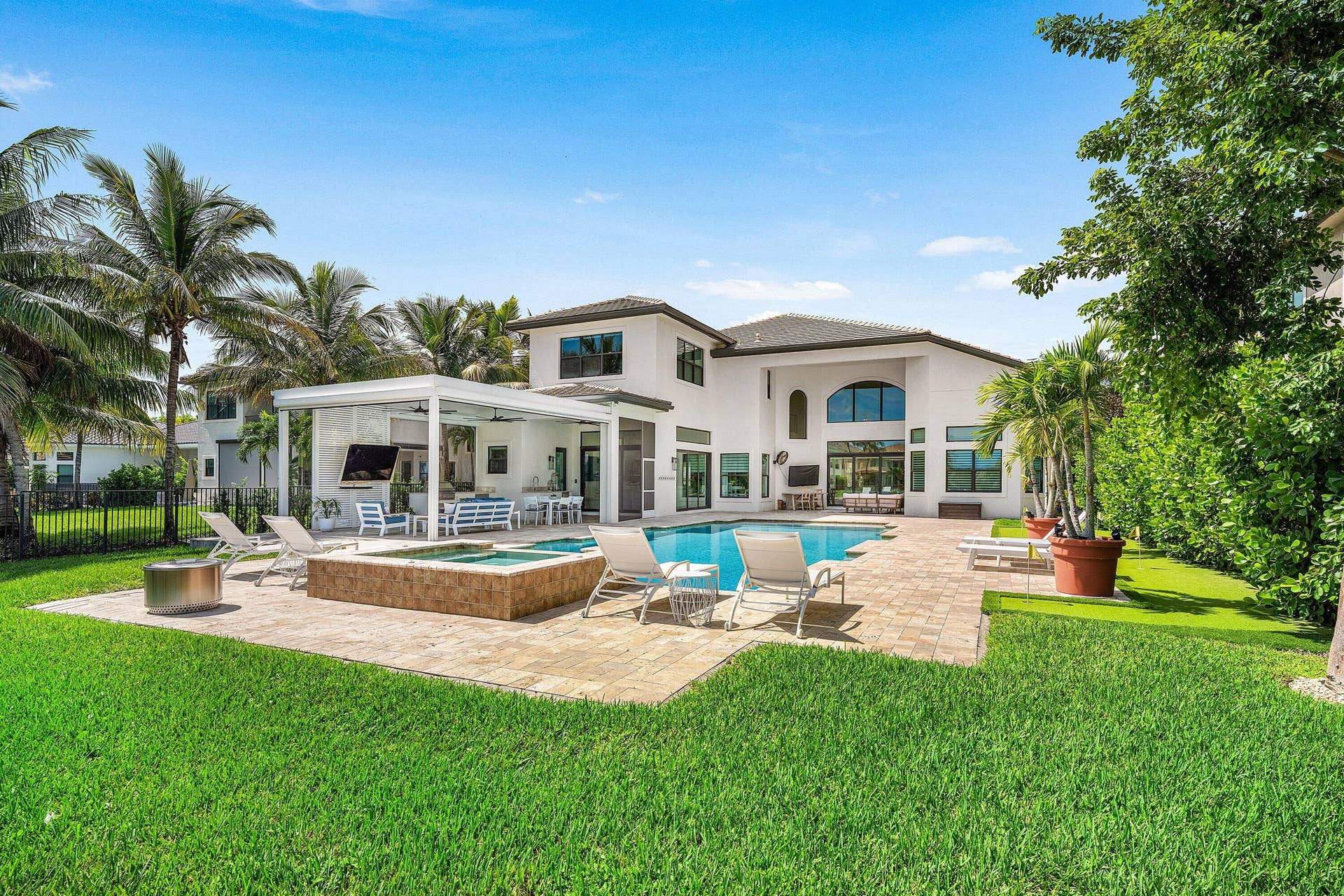 16716 Strasbourg Lane, Delray Beach, FL 33446 resort style backyard