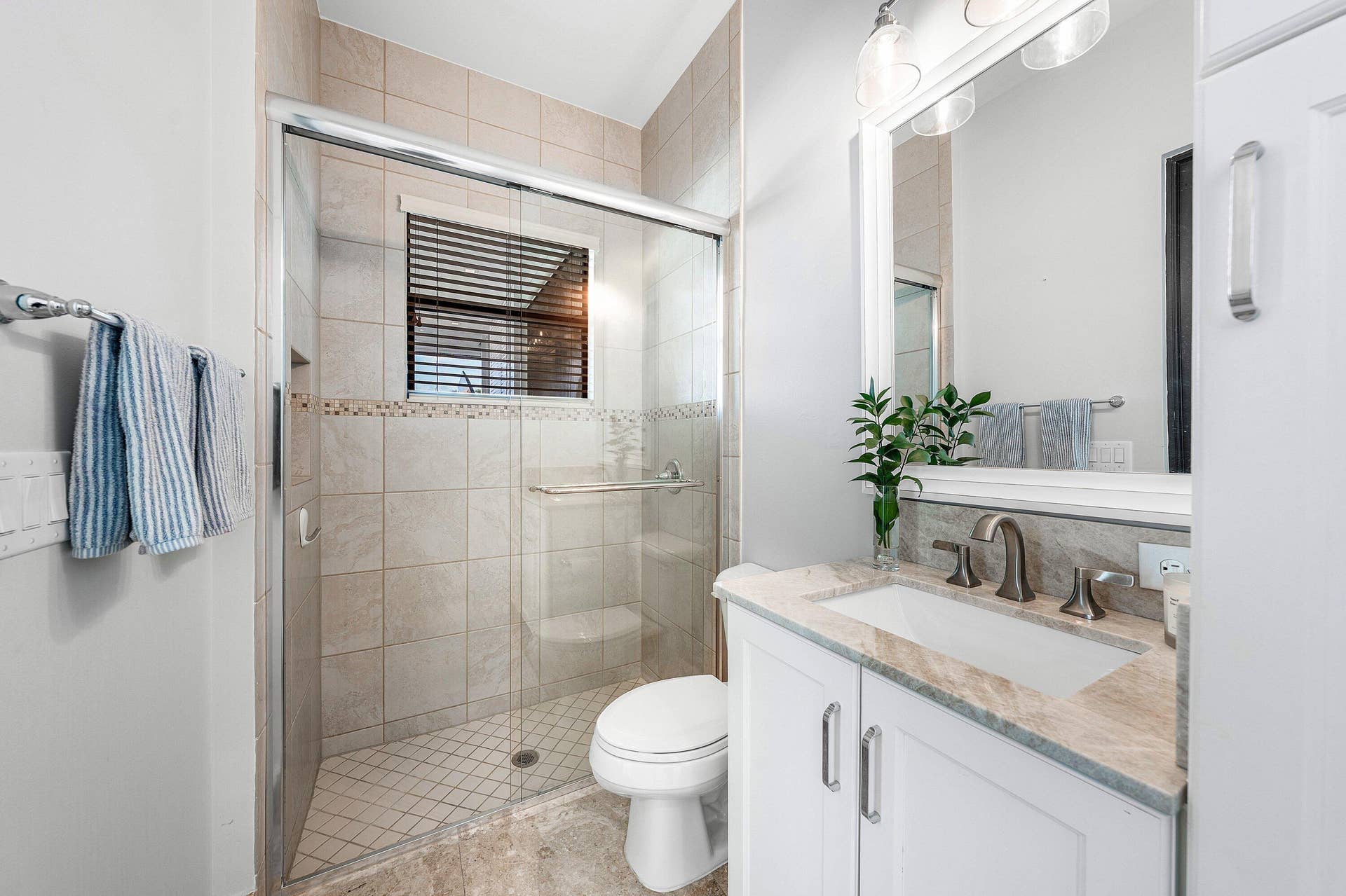 16716 Strasbourg Lane, Delray Beach, FL 33446 Cabana Bath - downstairs