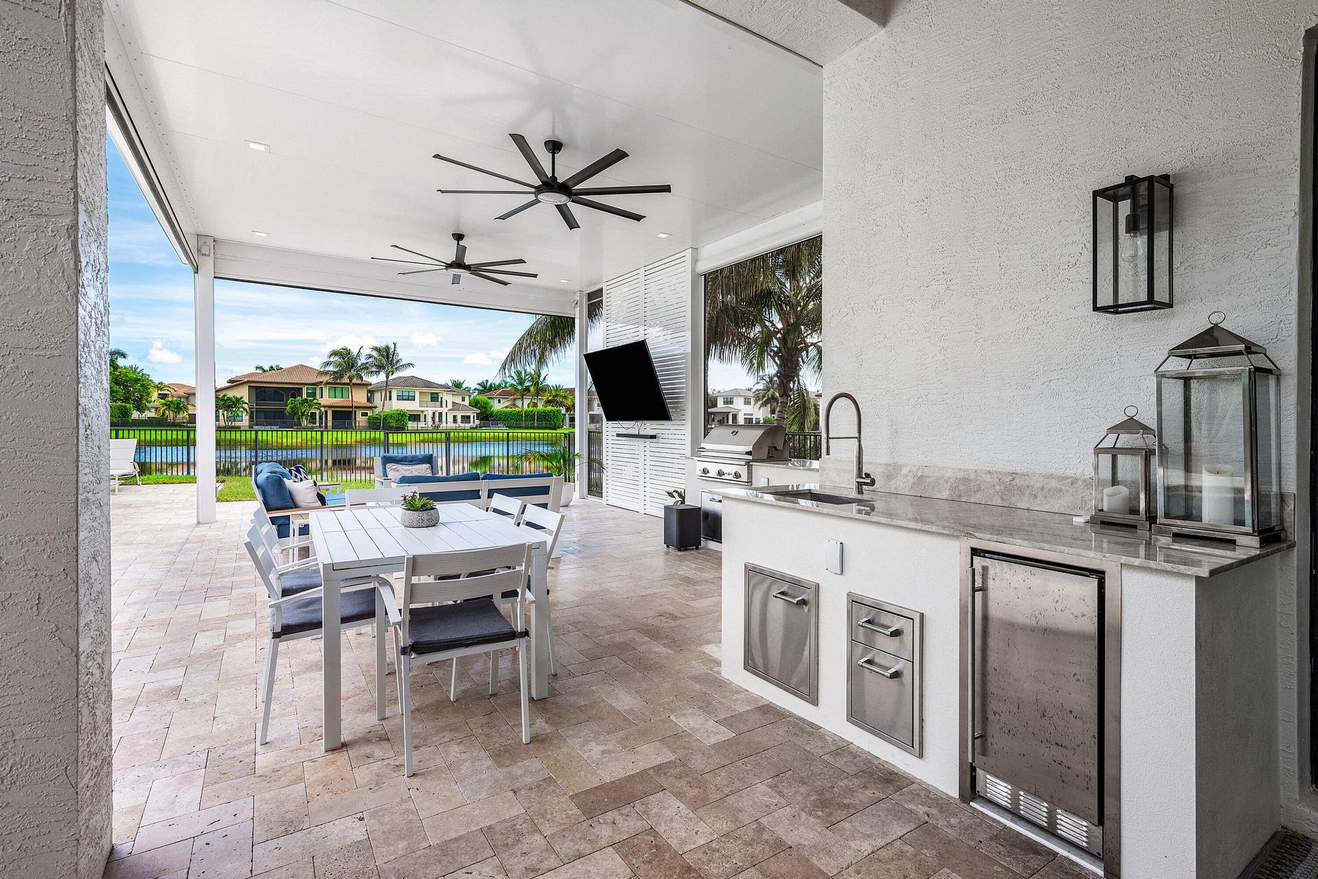 16716 Strasbourg Lane, Delray Beach, FL 33446 Outdoor living area with Summer kitchen