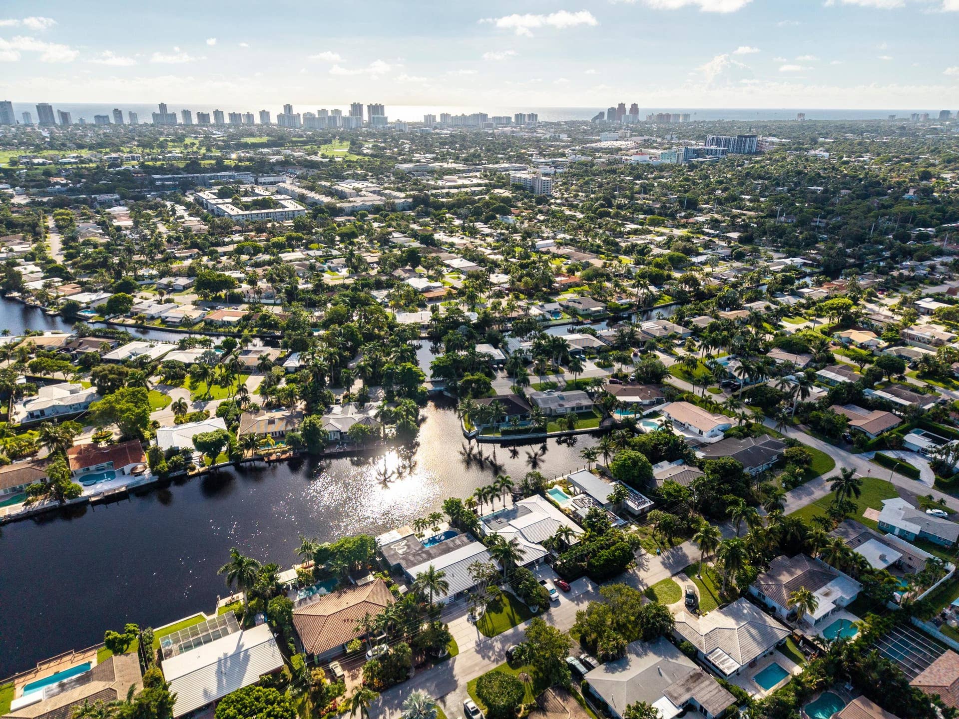 4100 NE 15TH Terrace, Oakland Park, FL 33334 074-003-Neighborhood-4000x3000