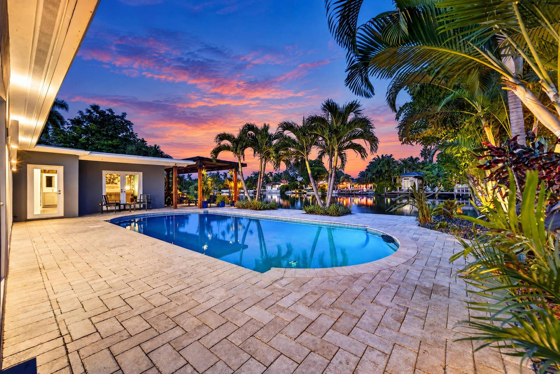 4100 NE 15TH Terrace, Oakland Park, FL 33334 069-030-Patio-4000x2675