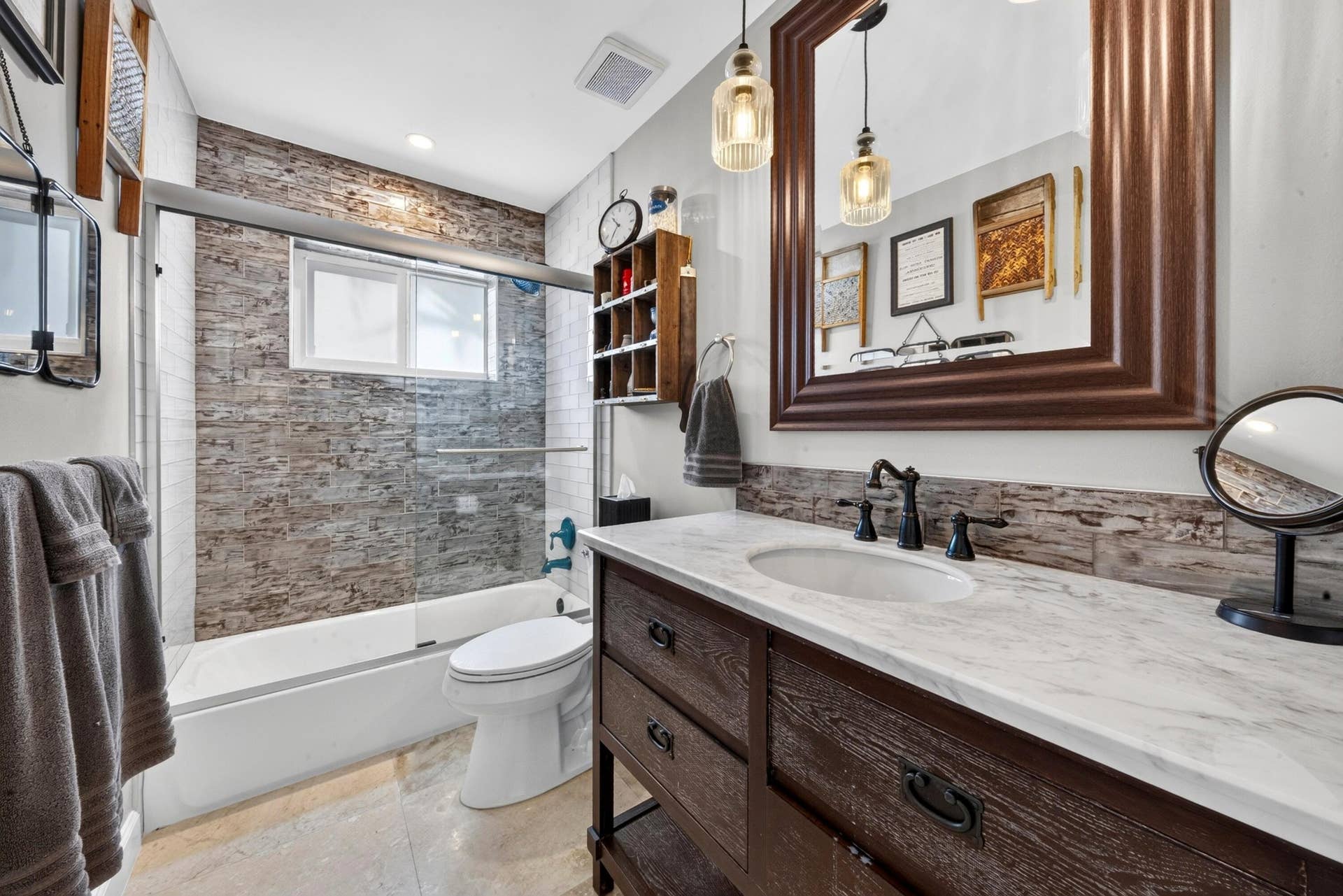 4100 NE 15TH Terrace, Oakland Park, FL 33334 058-025-bathroom-4000x2668