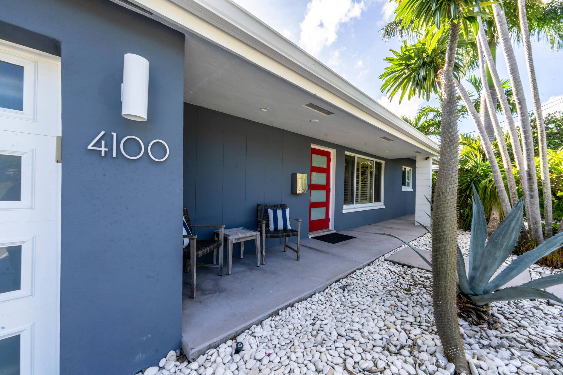4100 NE 15TH Terrace, Oakland Park, FL 33334 005-021-Front Porch-4000x2667