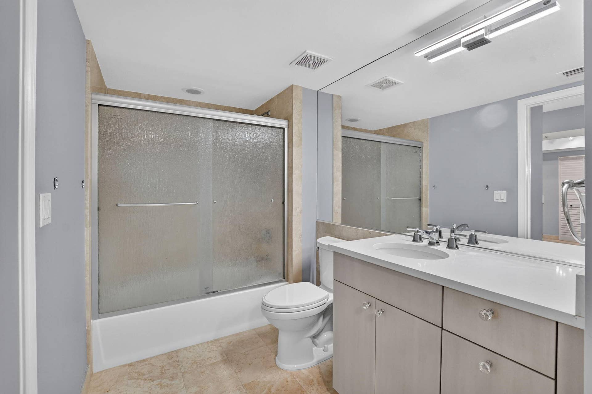 99 SE Mizner Boulevard, #435, Boca Raton, FL 33432 20-web-or-mls-DSC_1274