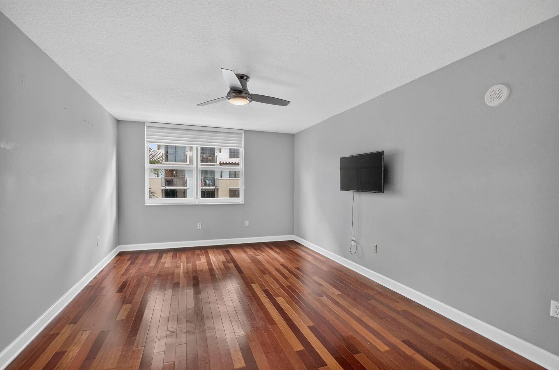 99 SE Mizner Boulevard, #435, Boca Raton, FL 33432 17-web-or-mls-DSC_1259