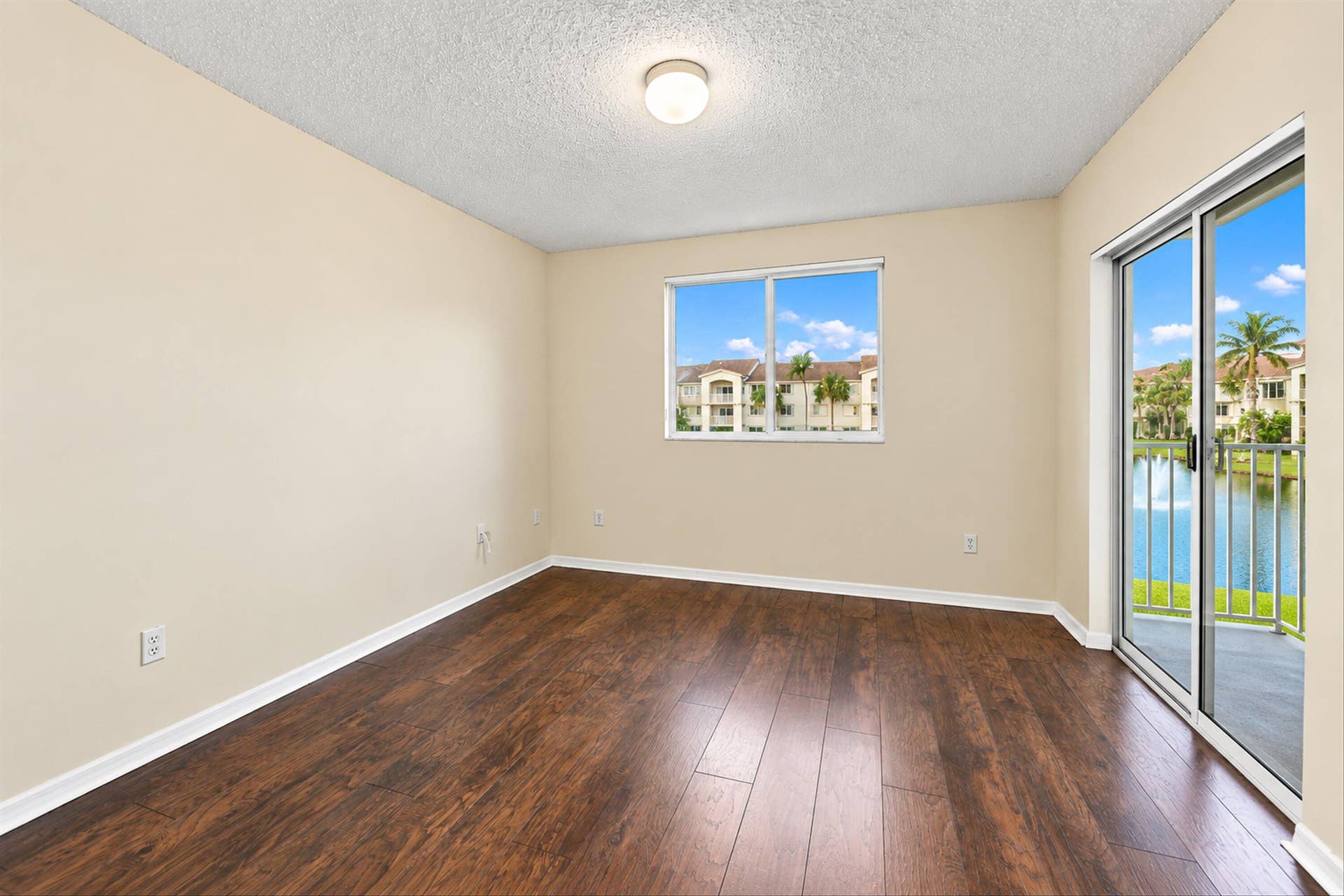 2640 S University Drive, #222, Davie, FL 33328 Bedroom