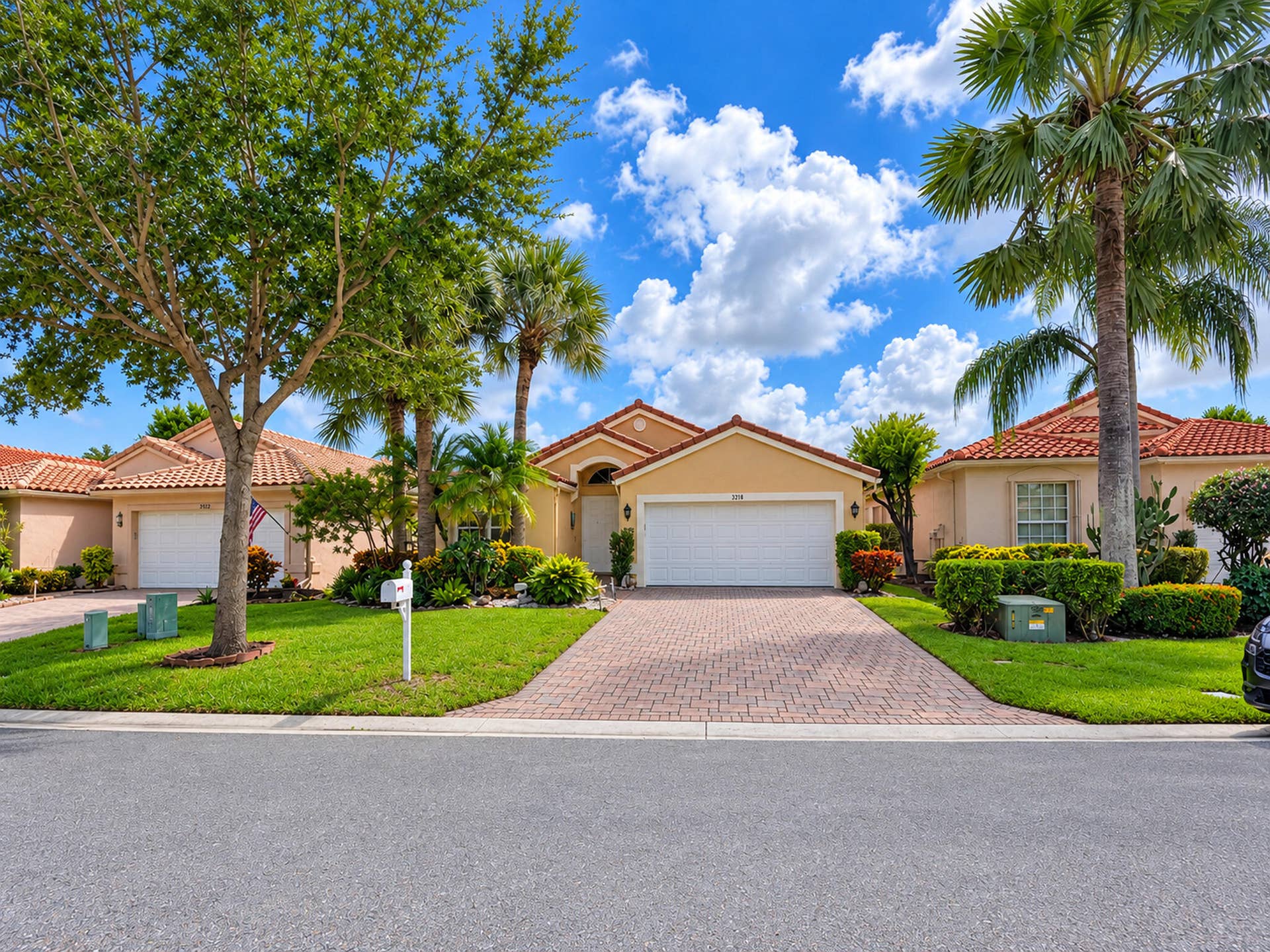 5288 GREY BIRCH Lane, Boynton Beach, FL 33437 FRONT OF HOUSE