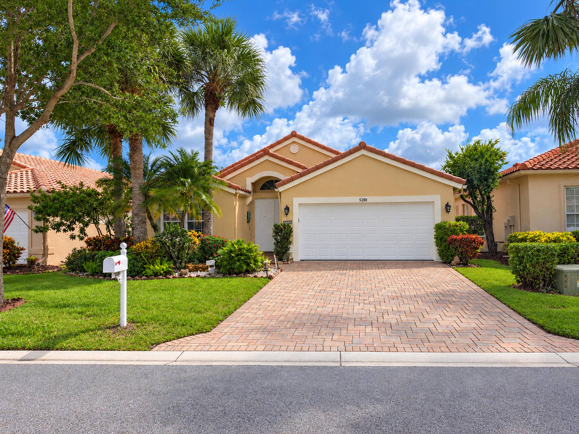 5288 GREY BIRCH Lane, Boynton Beach, FL 33437 FRONT OF HOME