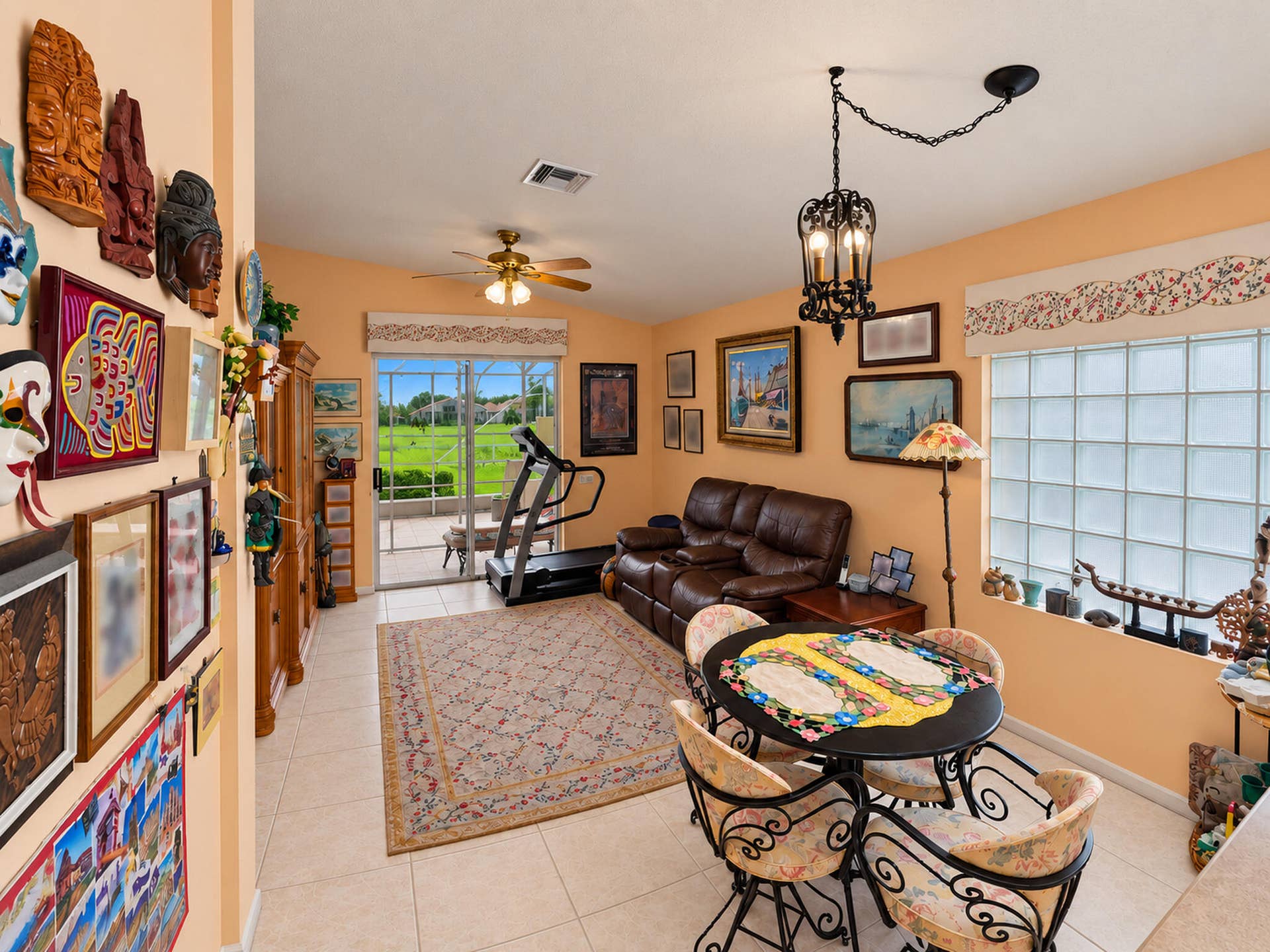 5288 GREY BIRCH Lane, Boynton Beach, FL 33437 KITCHEN/FAMILY ROOM