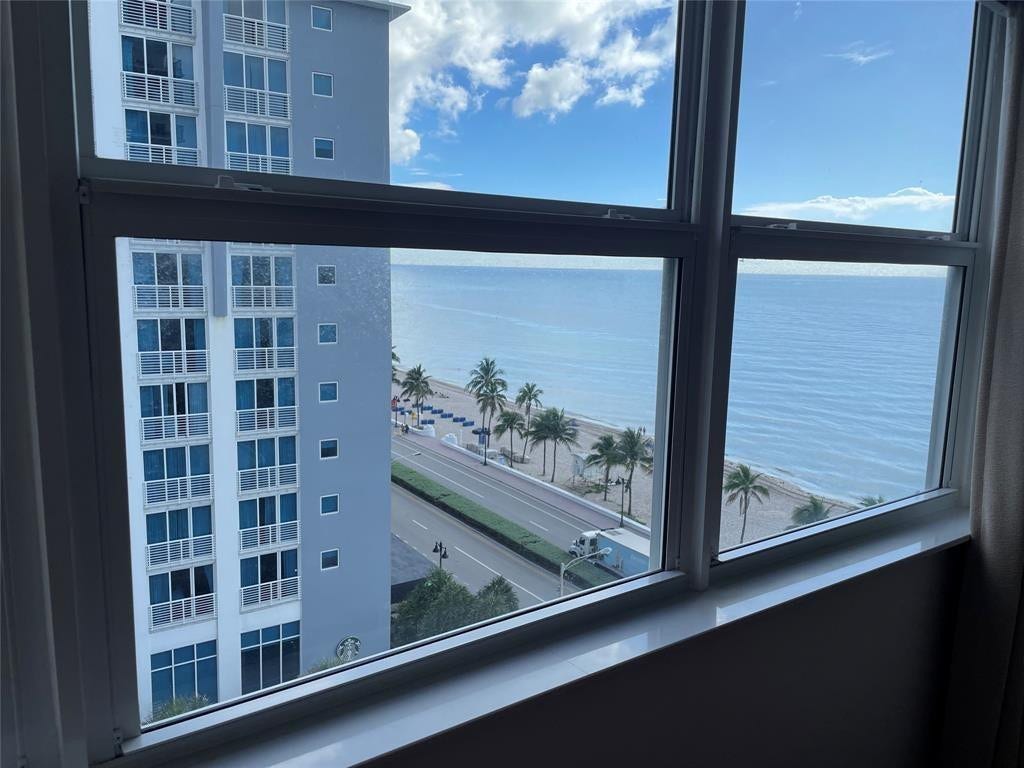 209 N FORT LAUDERDALE BEACH Boulevard, #9F, Fort Lauderdale, Fort Lauderdale, FL 33304 Photo 3