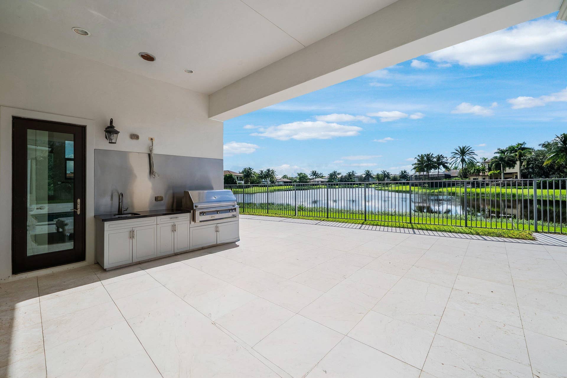 049-16526FleurdeLisWay-DelrayBeach-FL-33