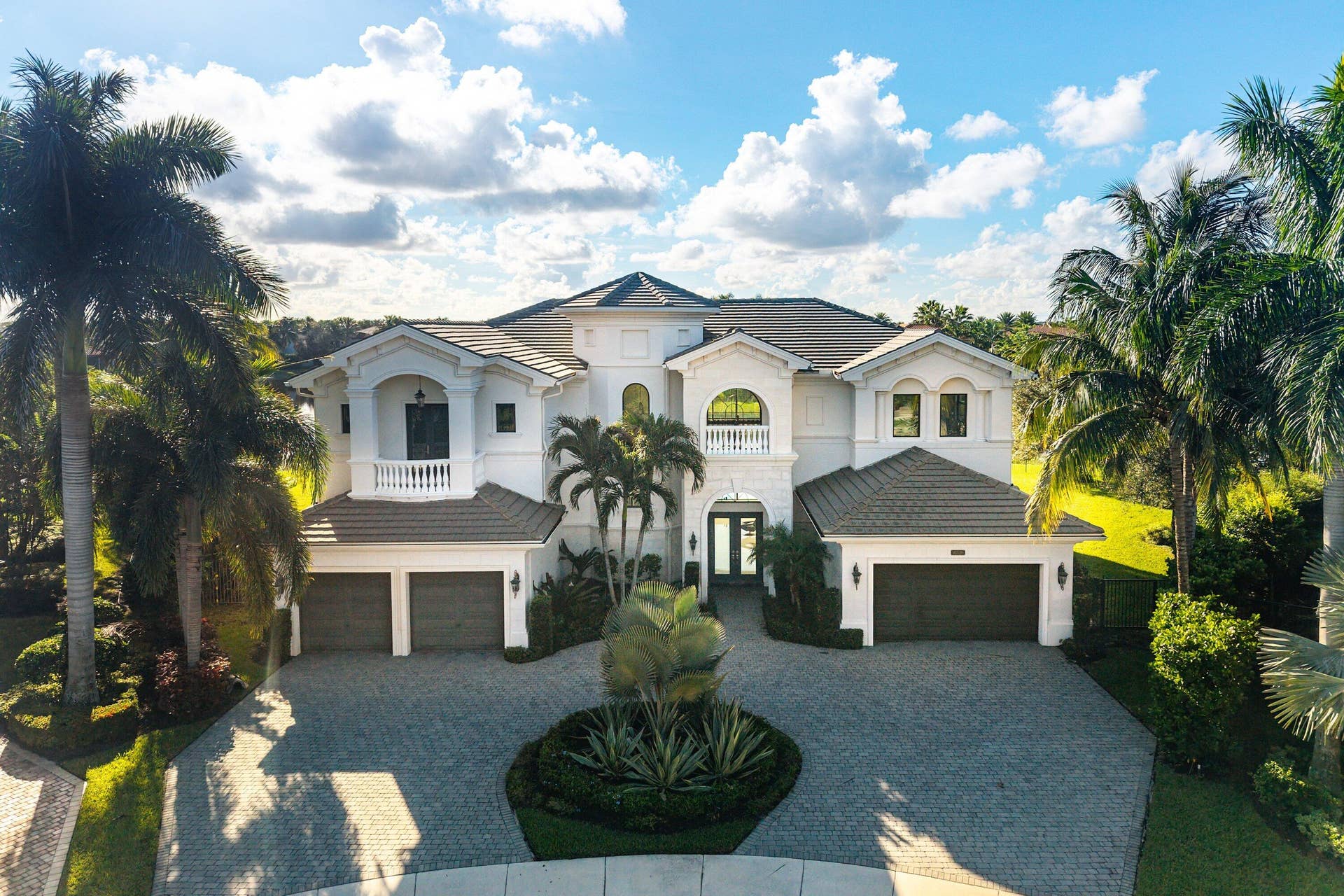 060-16526FleurdeLisWay-DelrayBeach-FL-33