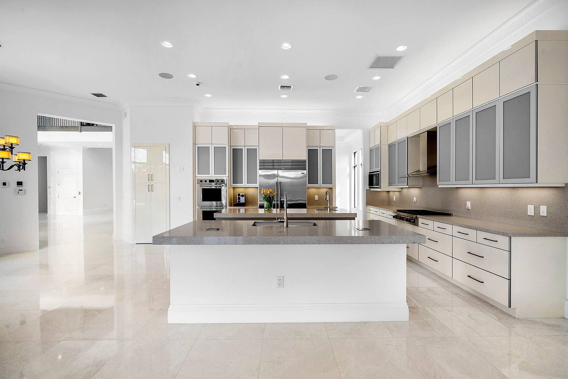 022-16526FleurdeLisWay-DelrayBeach-FL-33