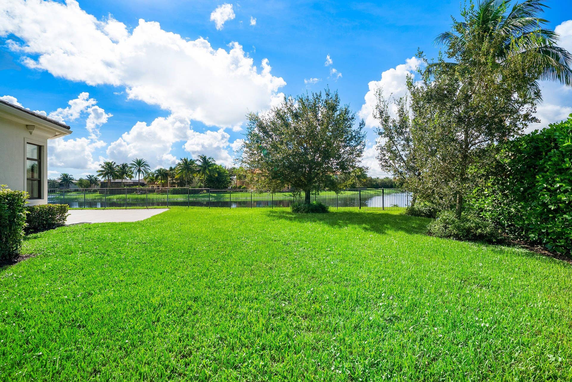058-16526FleurdeLisWay-DelrayBeach-FL-33