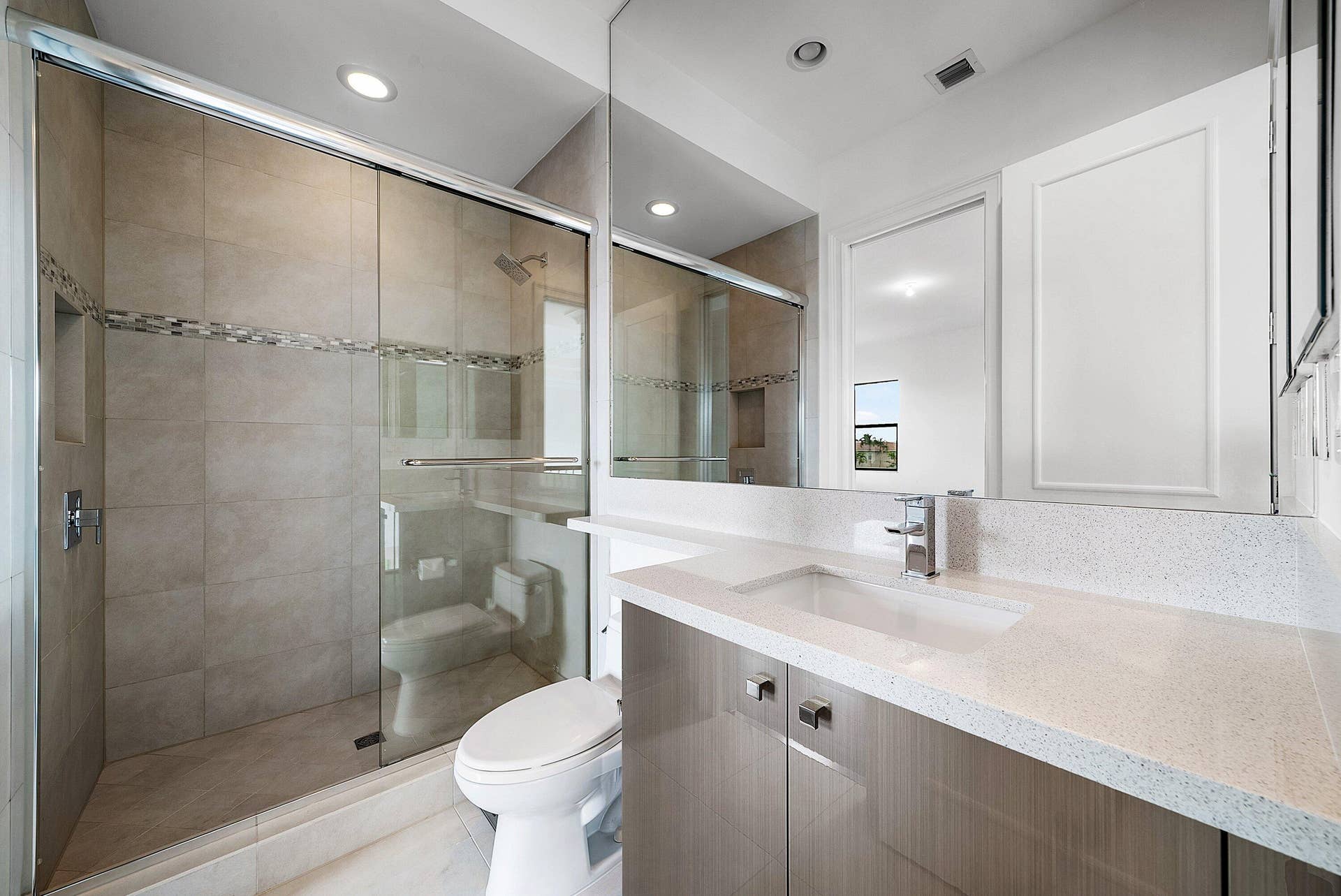 047-16526FleurdeLisWay-DelrayBeach-FL-33