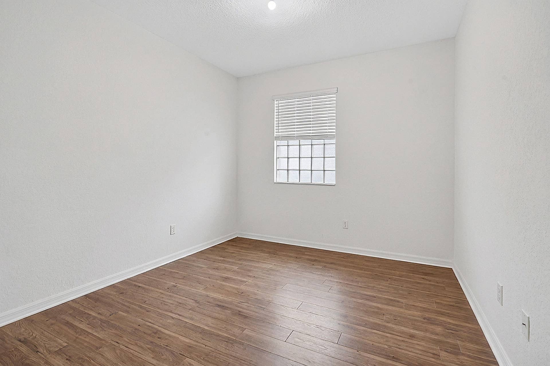 Flex room/ 4th Bedroom