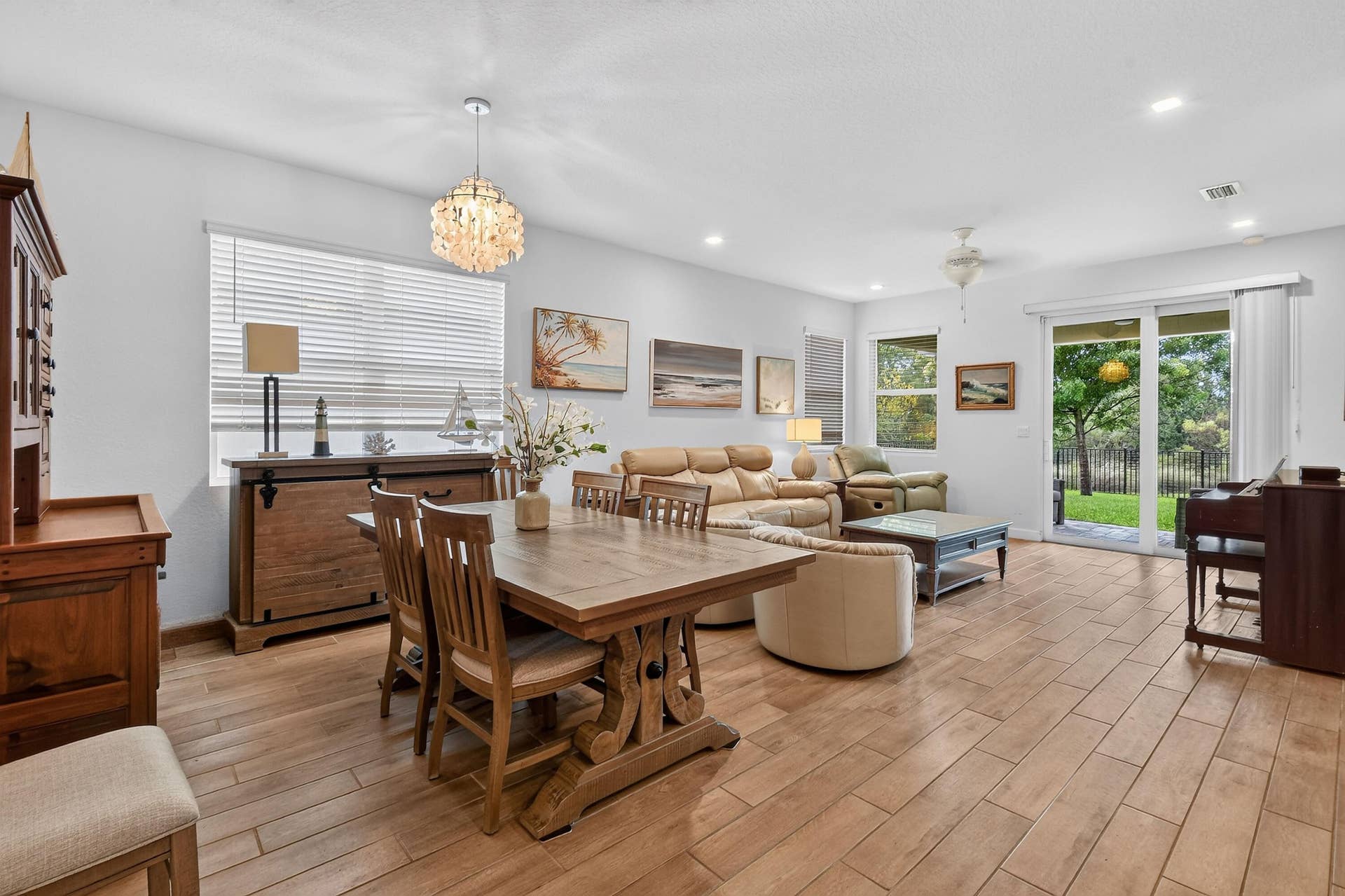 Living /Dining Room