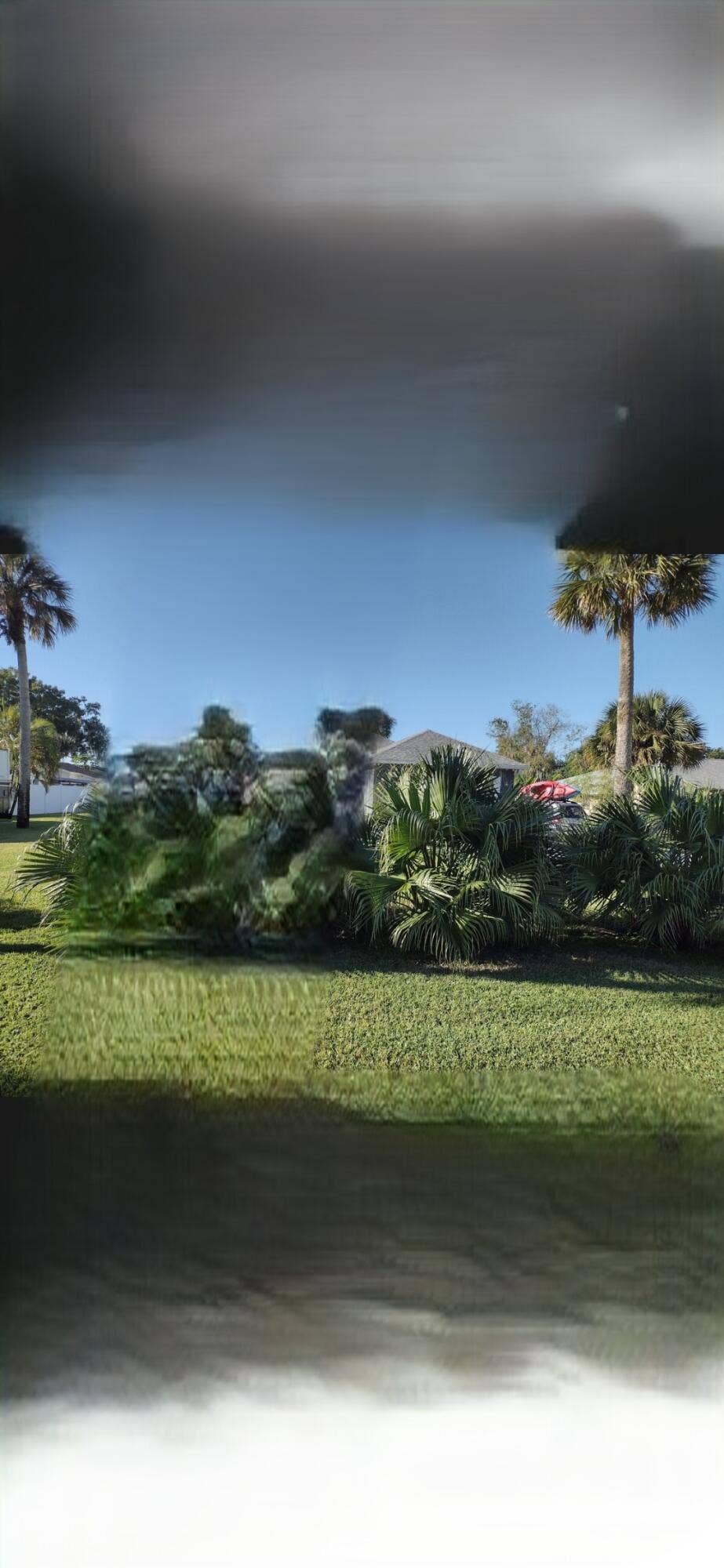 7952 SE US HIGHWAY 441 SE, Okeechobee, FL 34974 privacy afforded by chinese fans from road view and noise