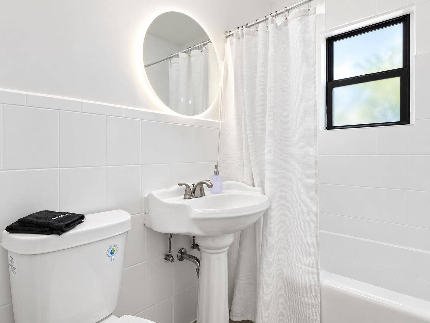1216 NE 16th Terrace, Fort Lauderdale, FL 33304 master bath(1)