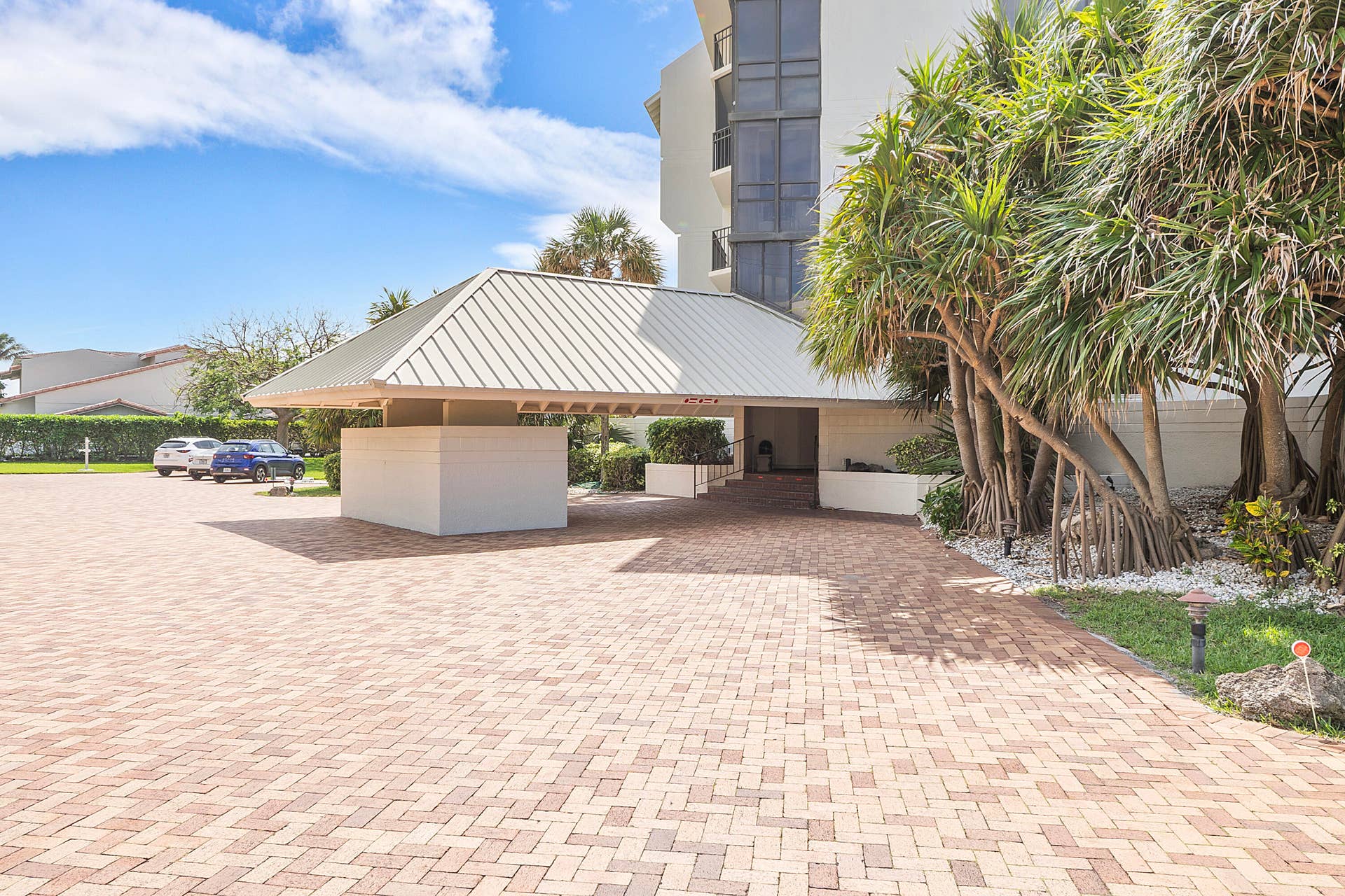 1901 S Ocean Boulevard, #401, Boca Raton, FL 33432 Beautiful brick pavers and covered front entrance
