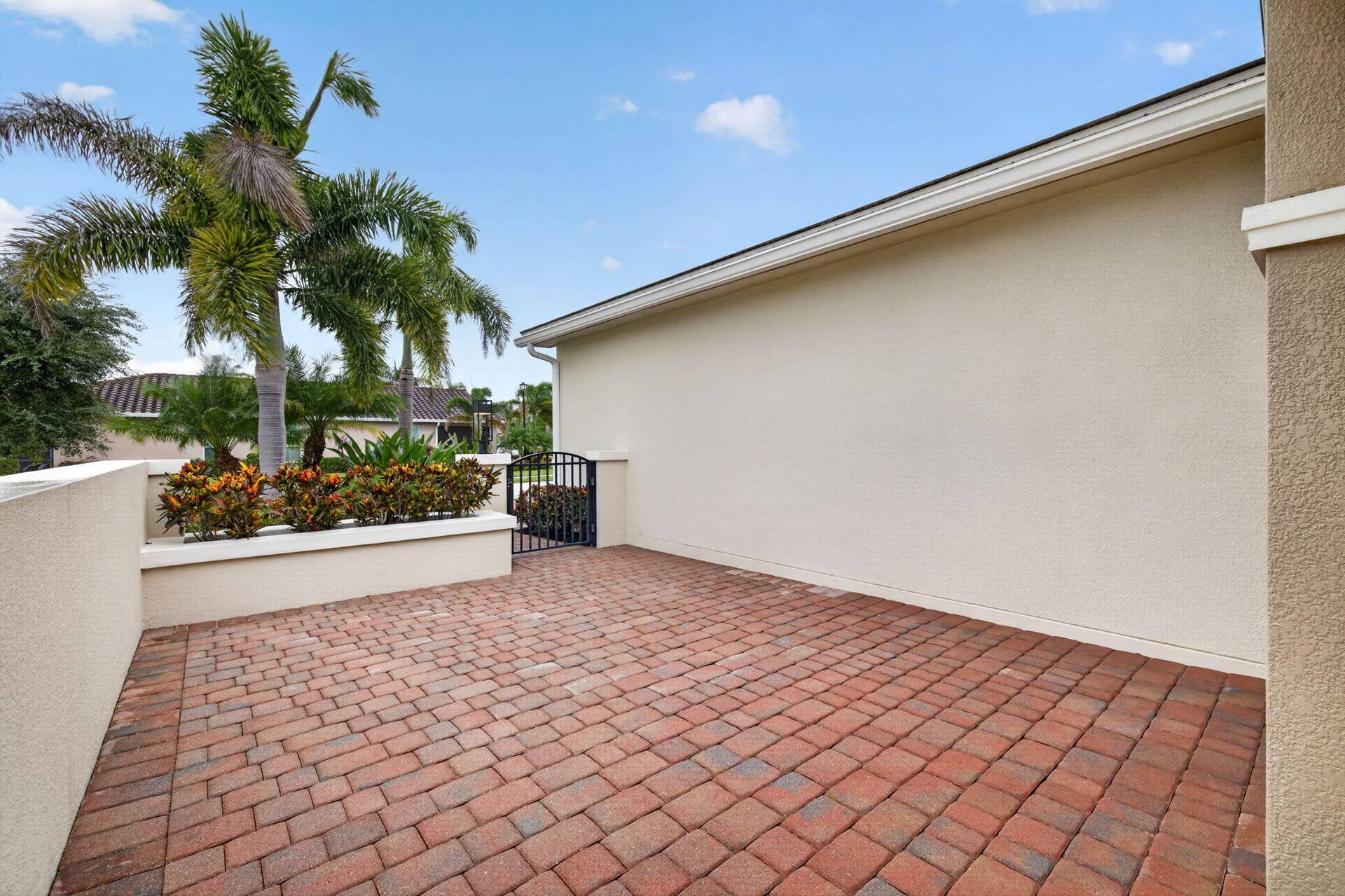 9907 SW Trumpet Tree Circle, Port St Lucie, FL 34987 6-web-or-mls-3A5A2254