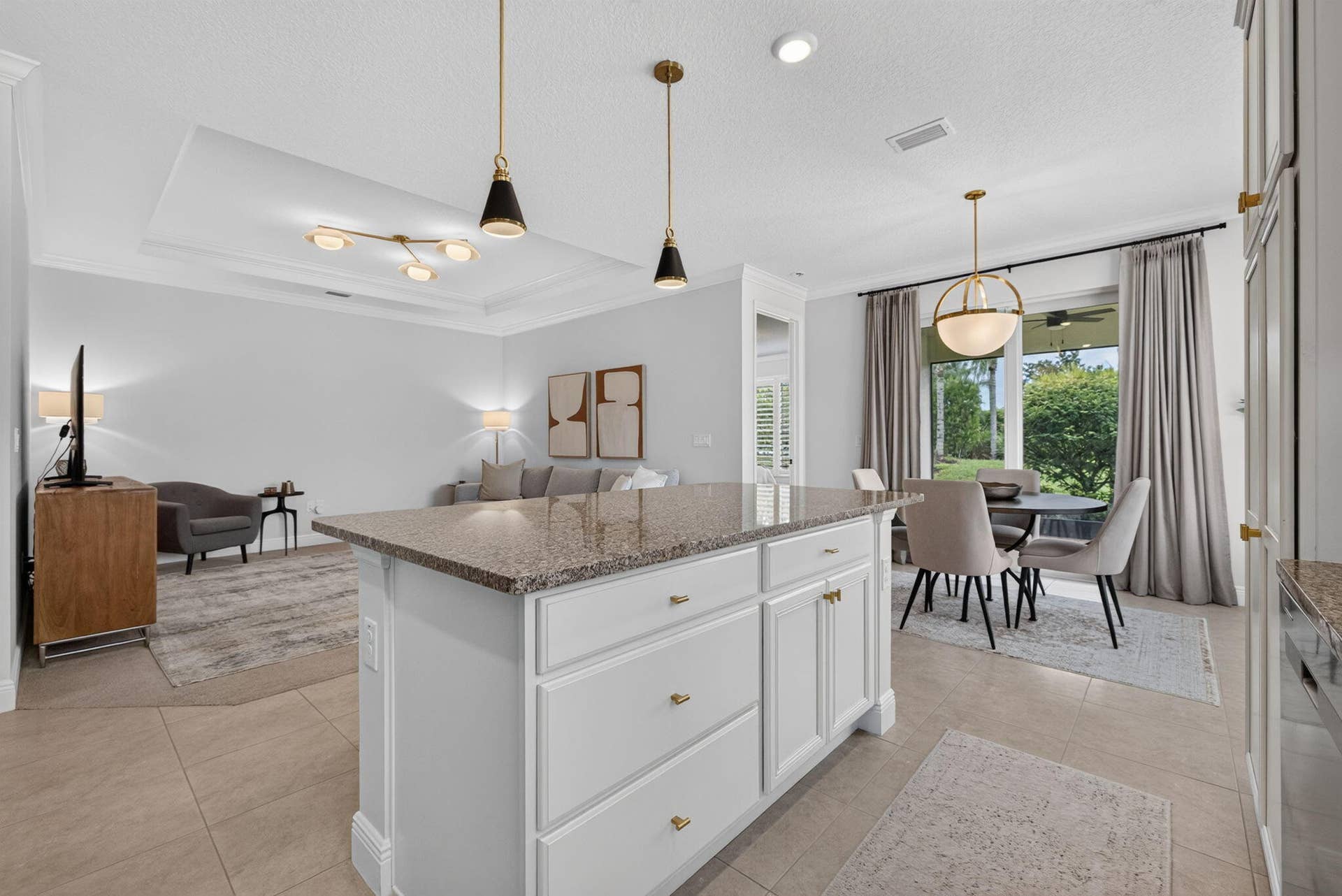 9907 SW Trumpet Tree Circle, Port St Lucie, FL 34987 24-web-or-mls-3A5A2133