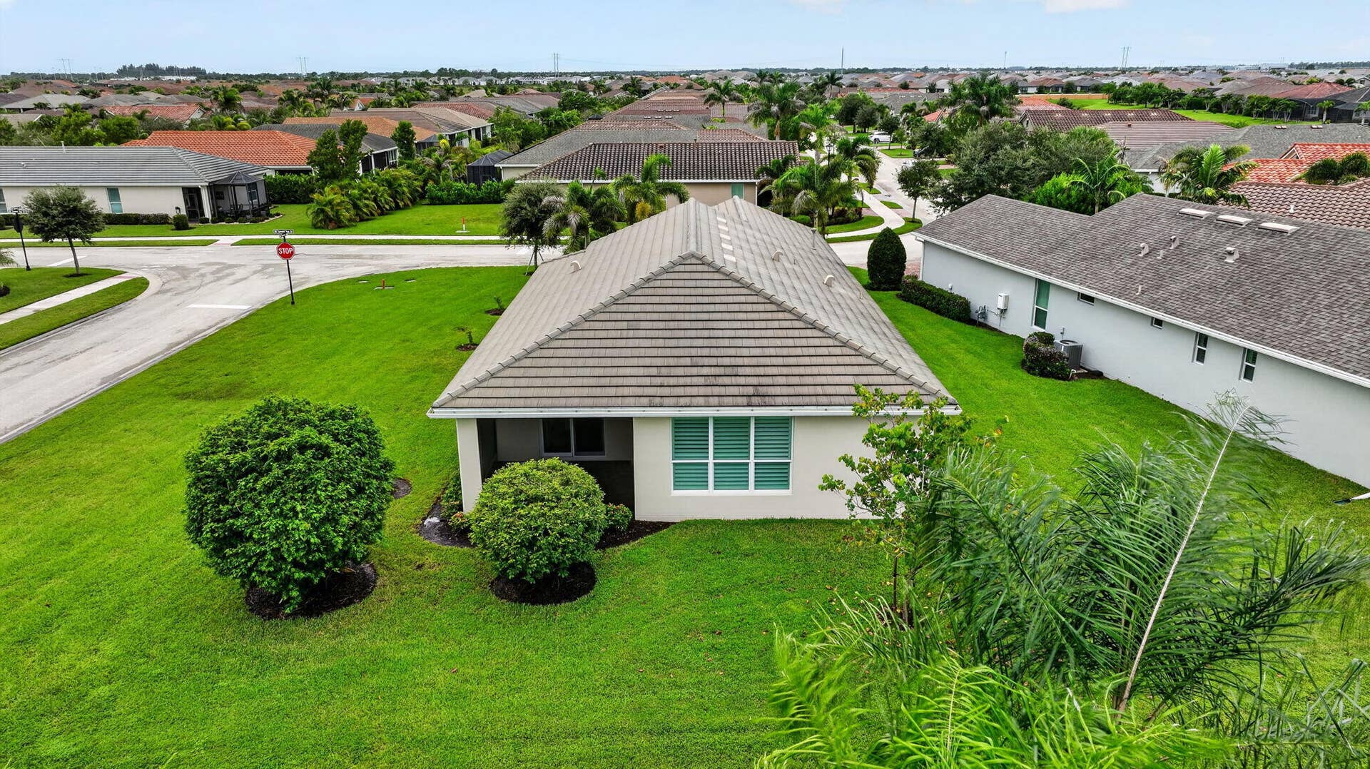 9907 SW Trumpet Tree Circle, Port St Lucie, FL 34987 57-web-or-mls-DJI_0581