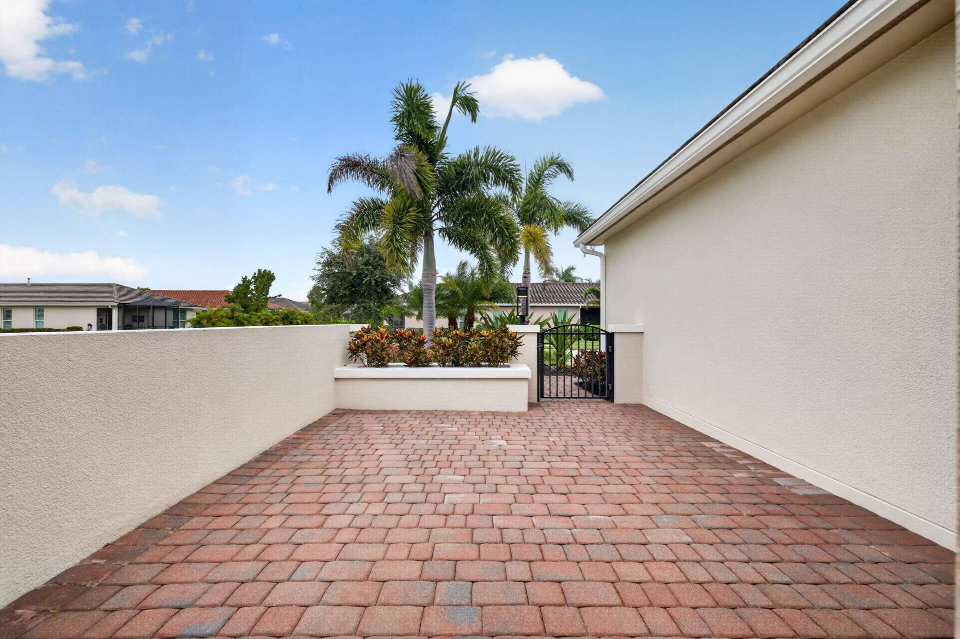 9907 SW Trumpet Tree Circle, Port St Lucie, FL 34987 7-web-or-mls-3A5A2258