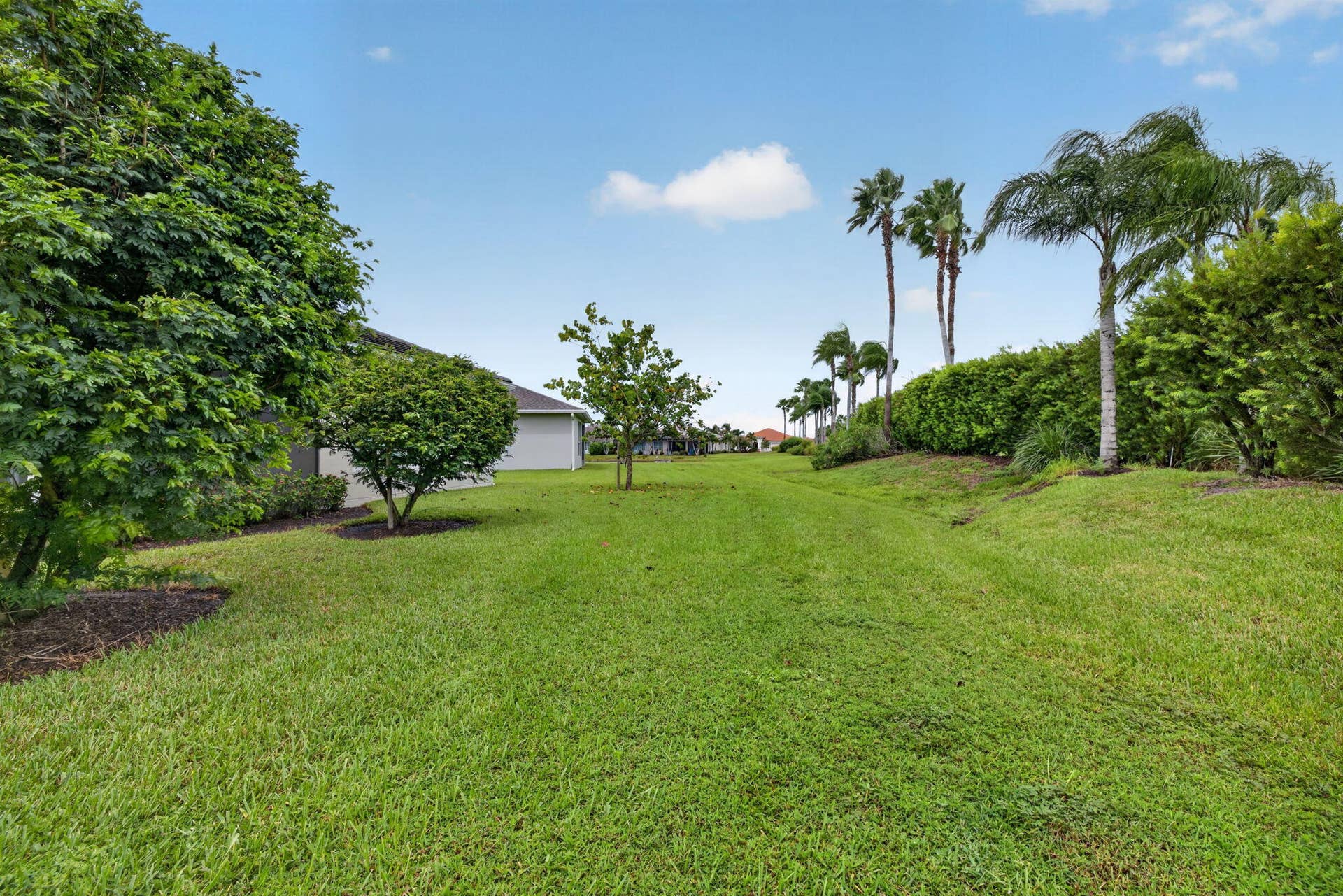 9907 SW Trumpet Tree Circle, Port St Lucie, FL 34987 44-web-or-mls-3A5A2211