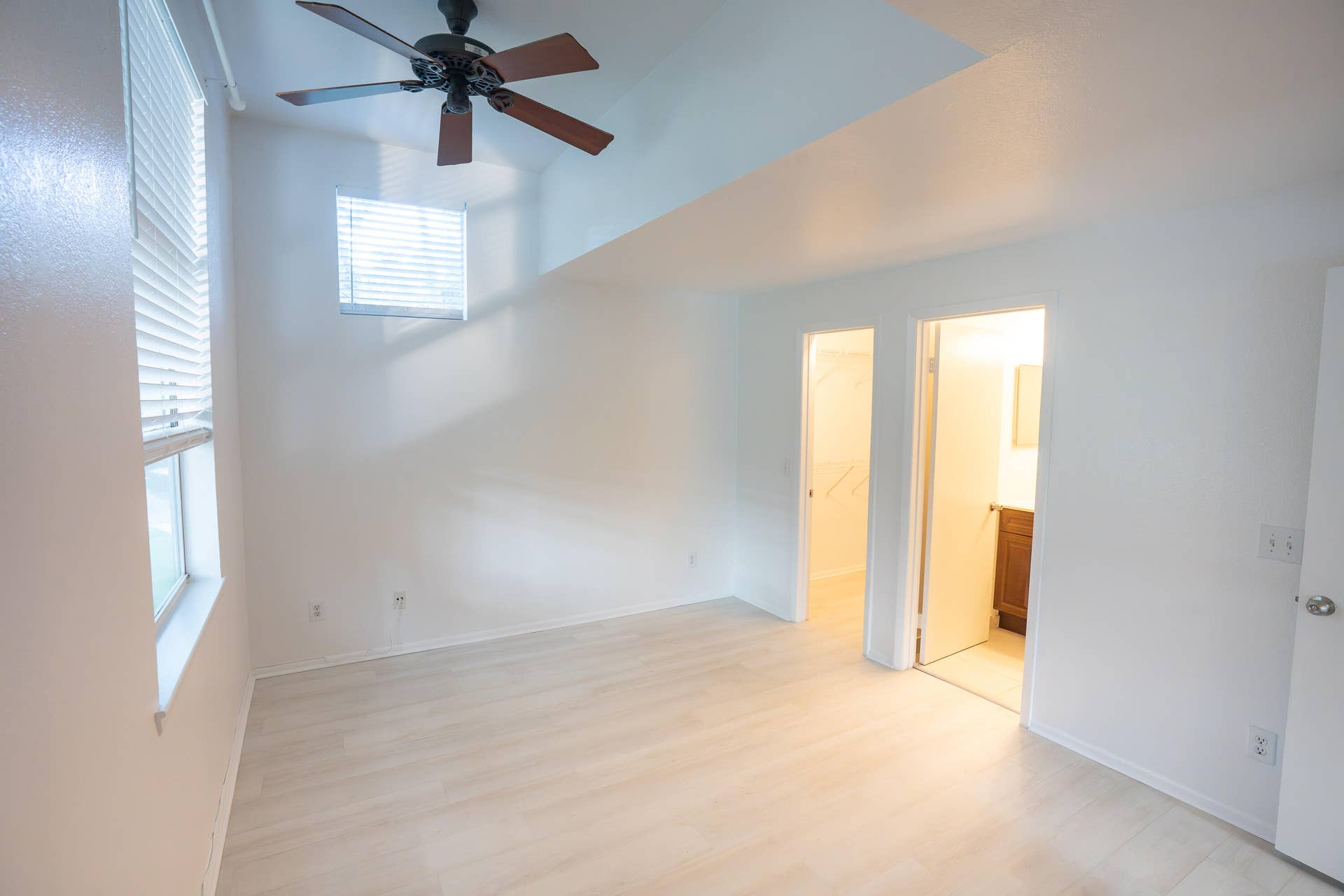 1865 Palm Cove Boulevard, #9-209, Delray Beach, FL 33445 PrimaryRoom