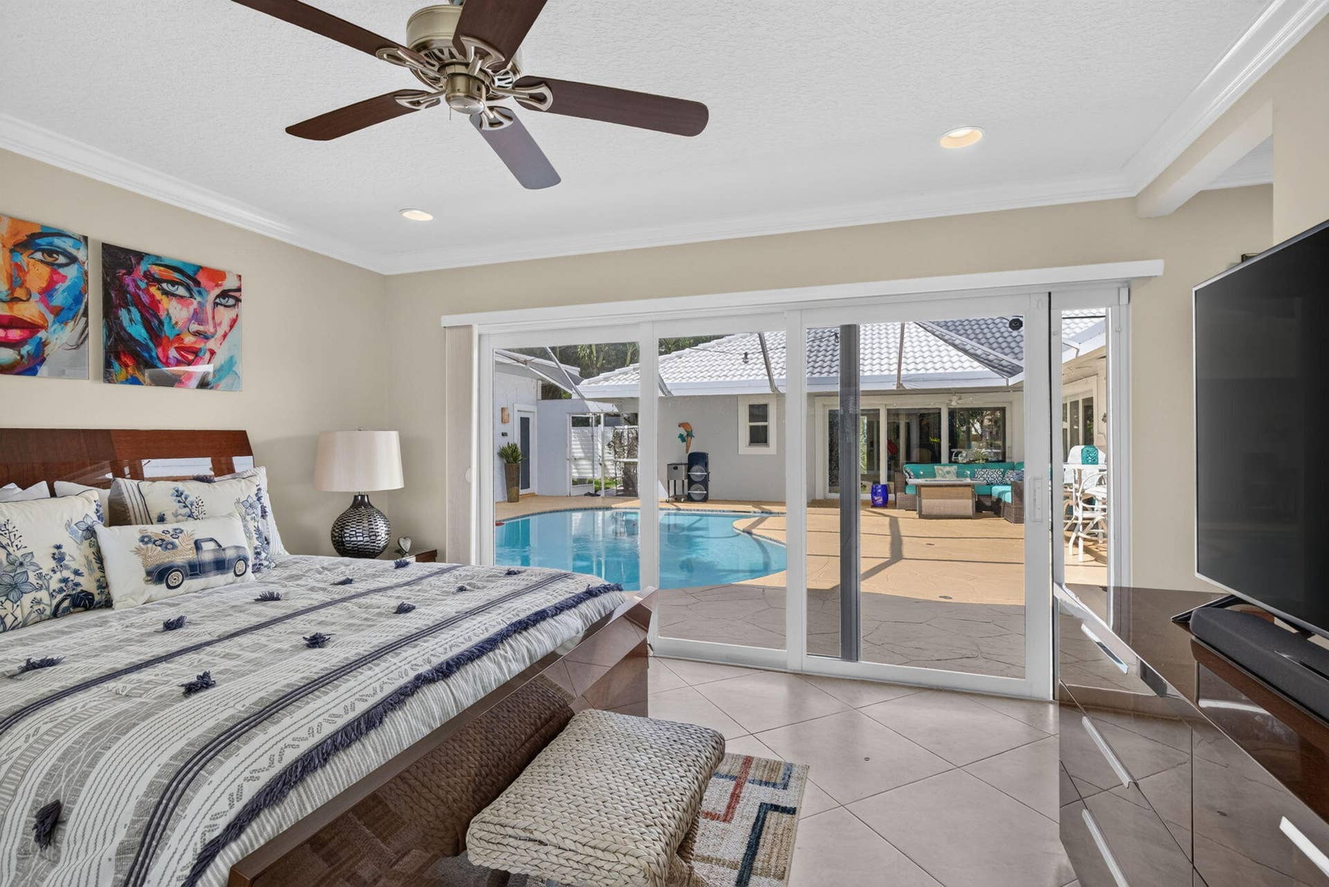 330 SW 75th Avenue, Plantation, FL 33317 Master Bedroom
