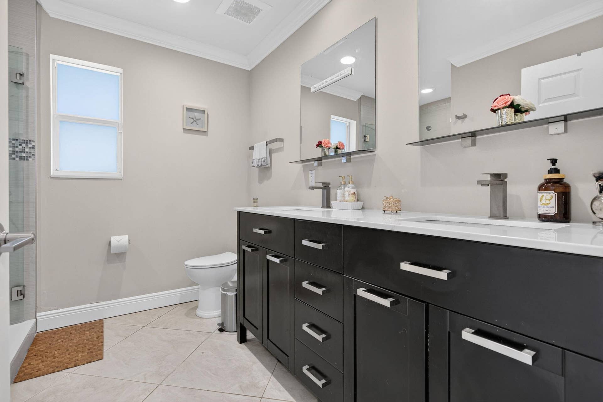 330 SW 75th Avenue, Plantation, FL 33317 Master Bath