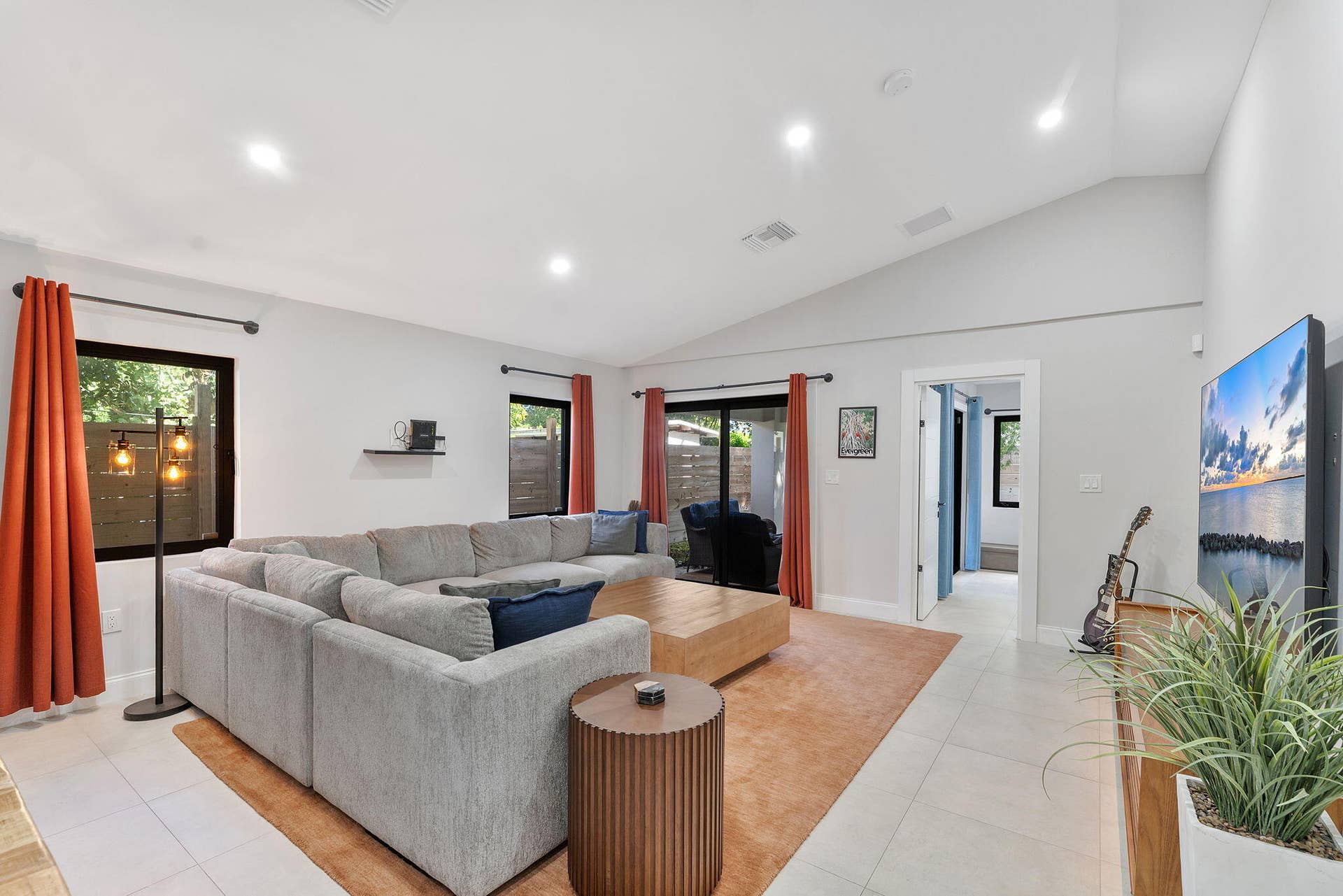 730 47TH Street, West Palm Beach, FL 33407 38-web-or-mls-DSC01062