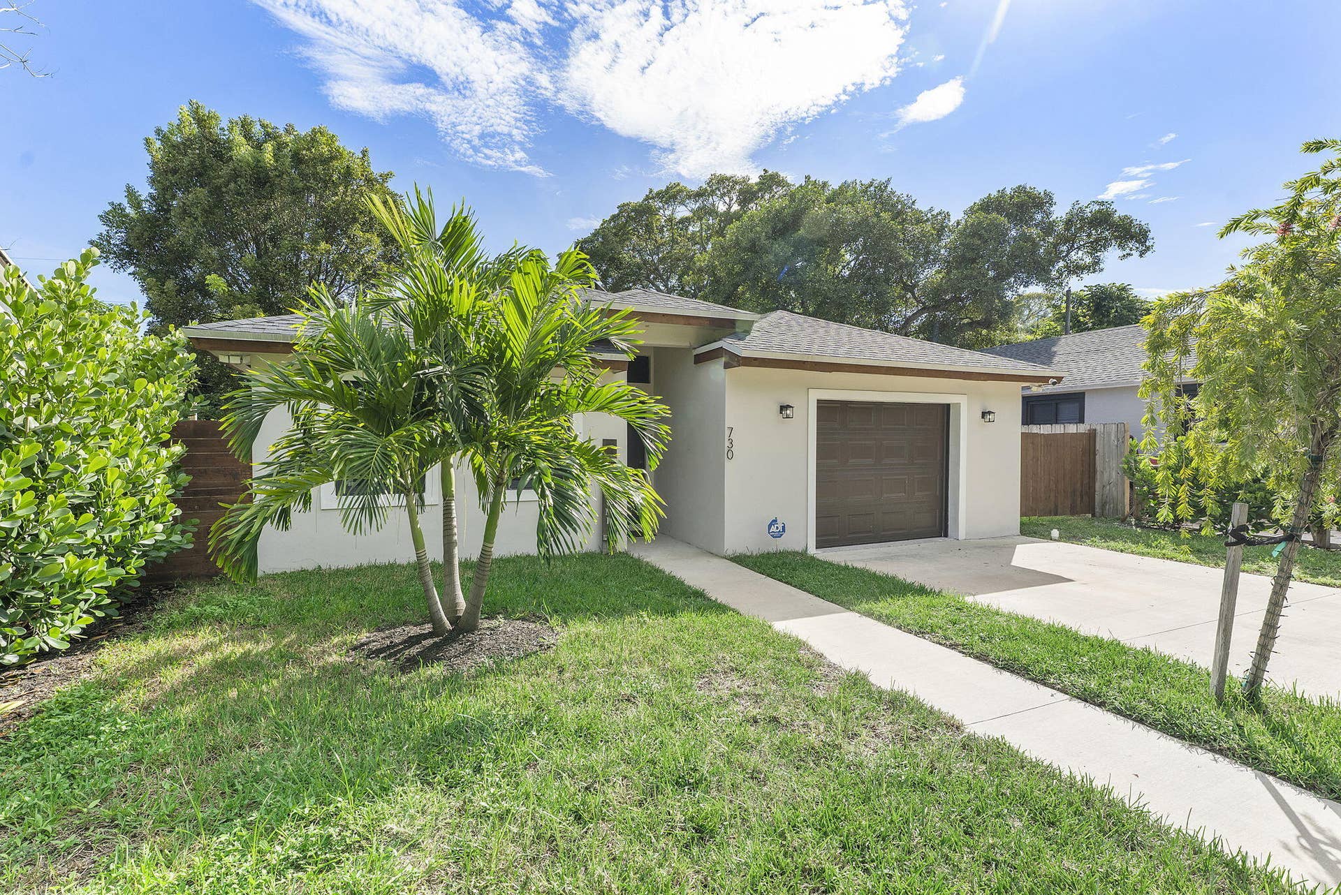 730 47TH Street, West Palm Beach, FL 33407 16-web-or-mls-DSC00952