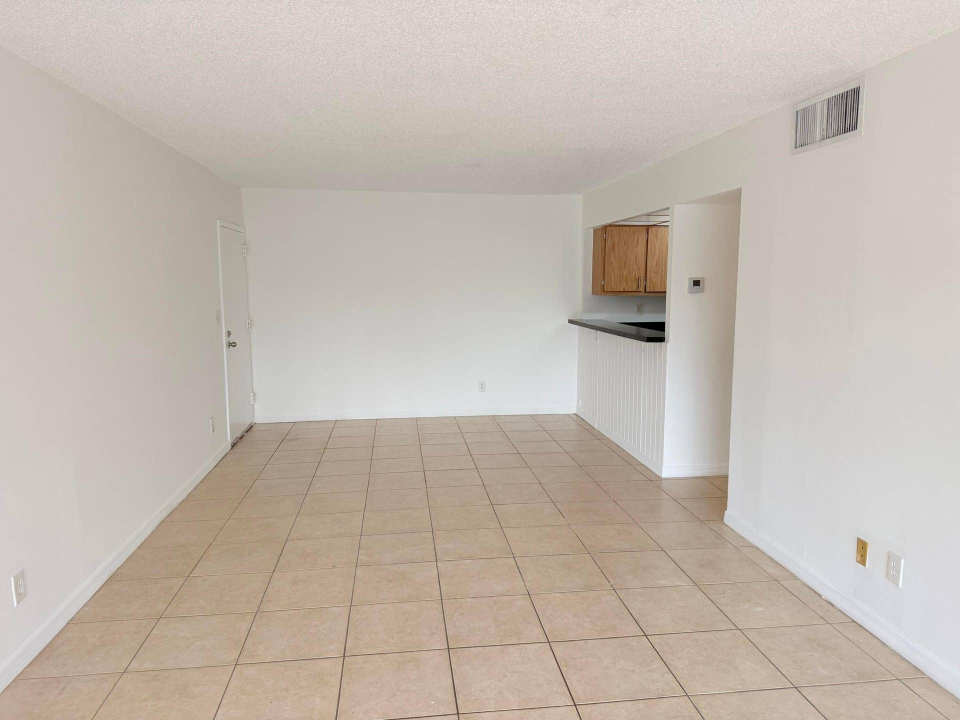 5981 WASHINGTON Street, #207, Hollywood, Hollywood, FL 33023 IMG_5336