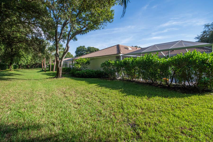 Property photo for 8704 Chapman Oak Court, Palm Beach Gardens, FL
