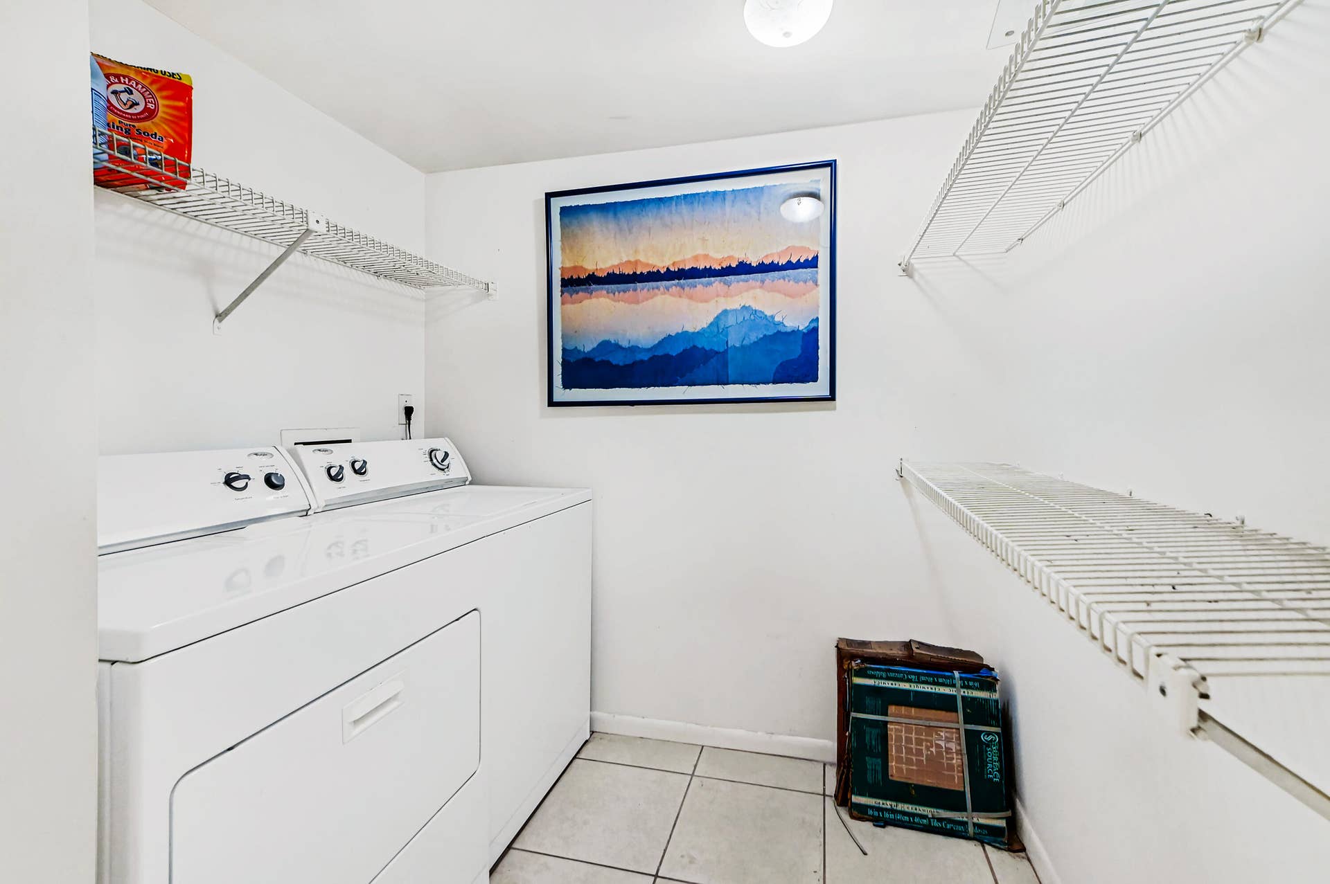 1005 Green Pine Boulevard, #C2, West Palm Beach, FL 33409 19 Laundry room 01