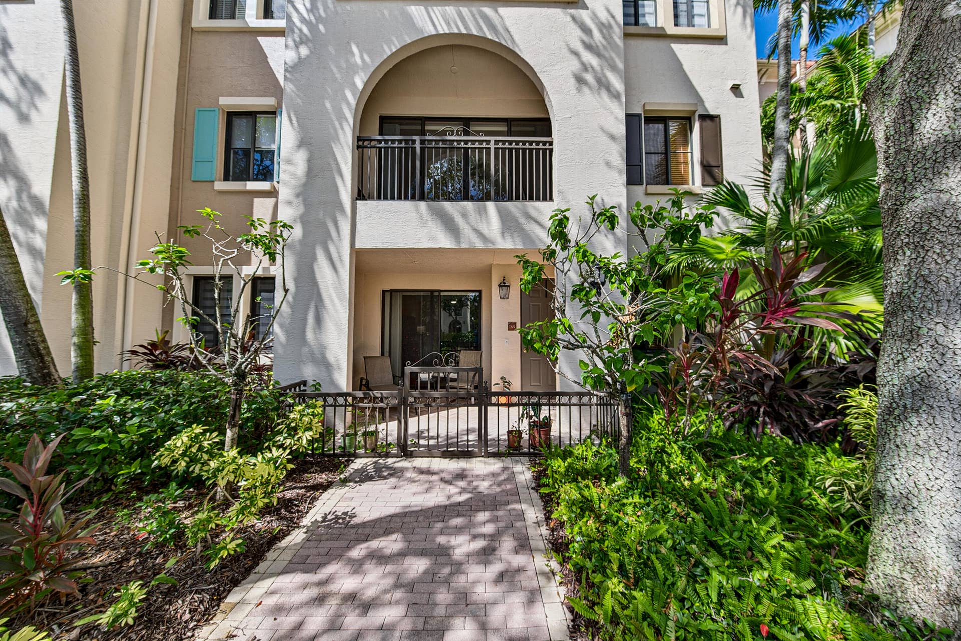3055 NW 126th Avenue, Sunrise, FL 33323 caccioppo-26