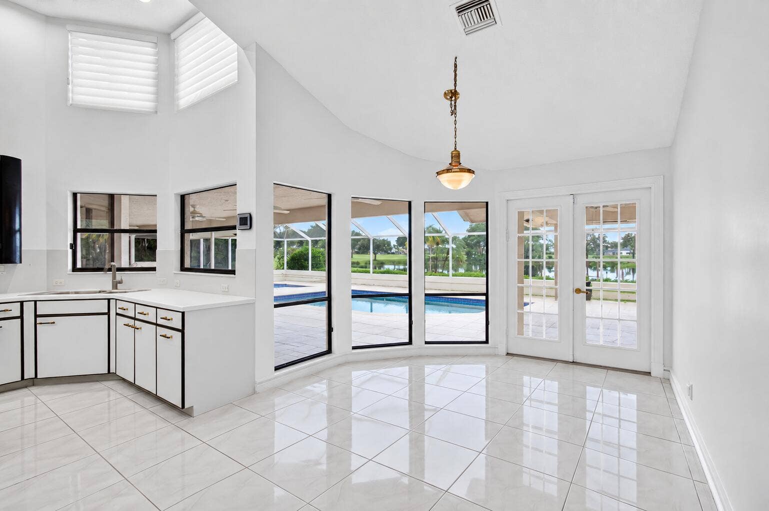 10423 Stonebridge Boulevard, Boca Raton, FL 33498 12-breakfast-area