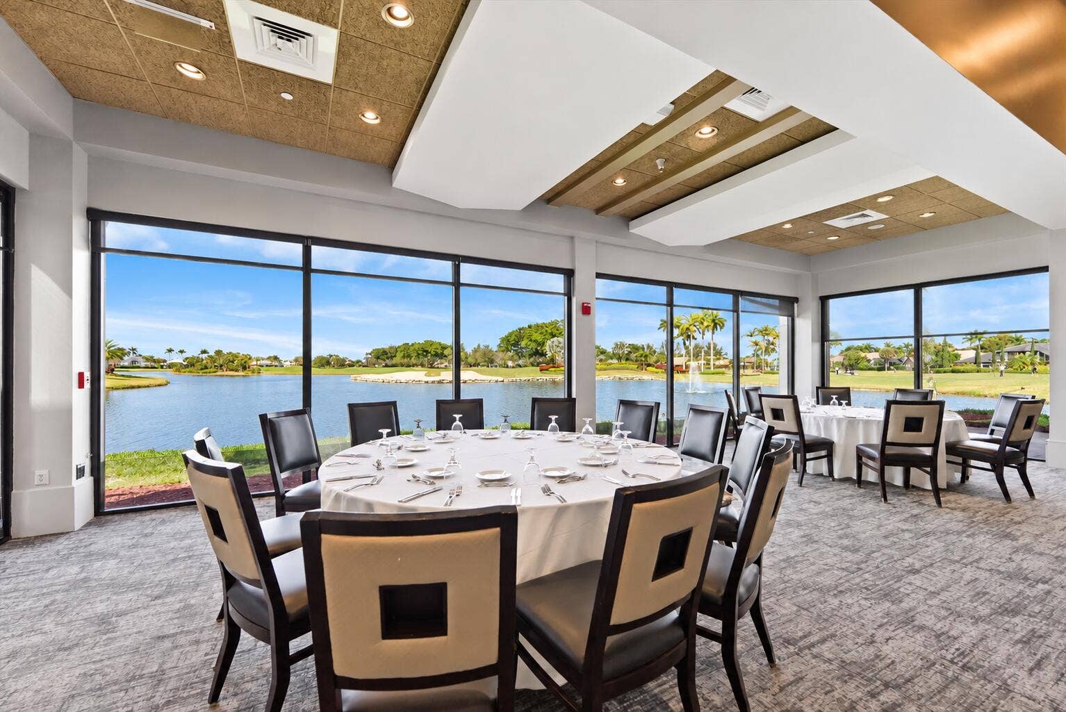 10423 Stonebridge Boulevard, Boca Raton, FL 33498 46-community-lake-dining