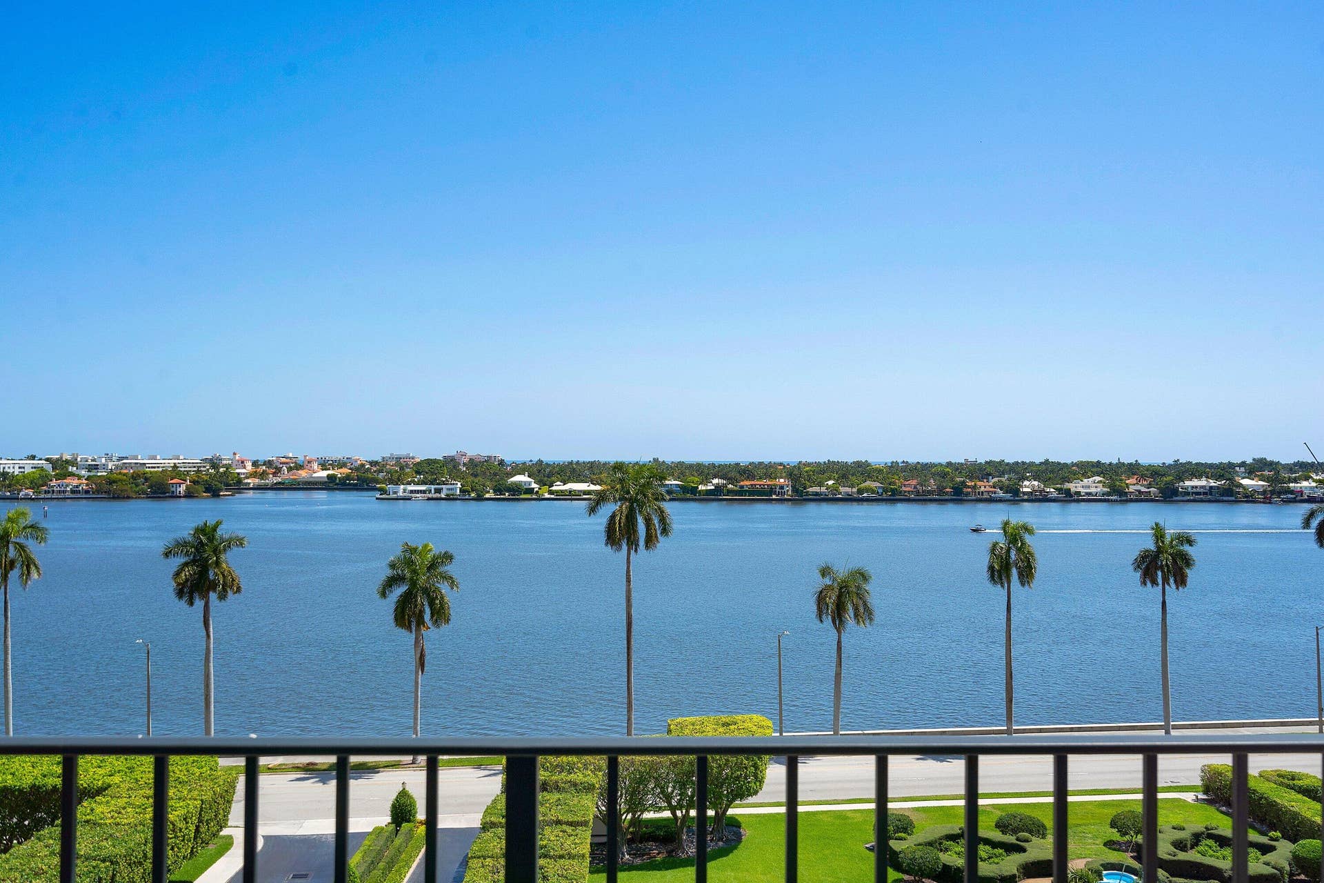 1701 S Flagler Drive, #1205, West Palm Beach, FL 33401 024-1701SouthFlaglerDrive-Unit1205-WestP