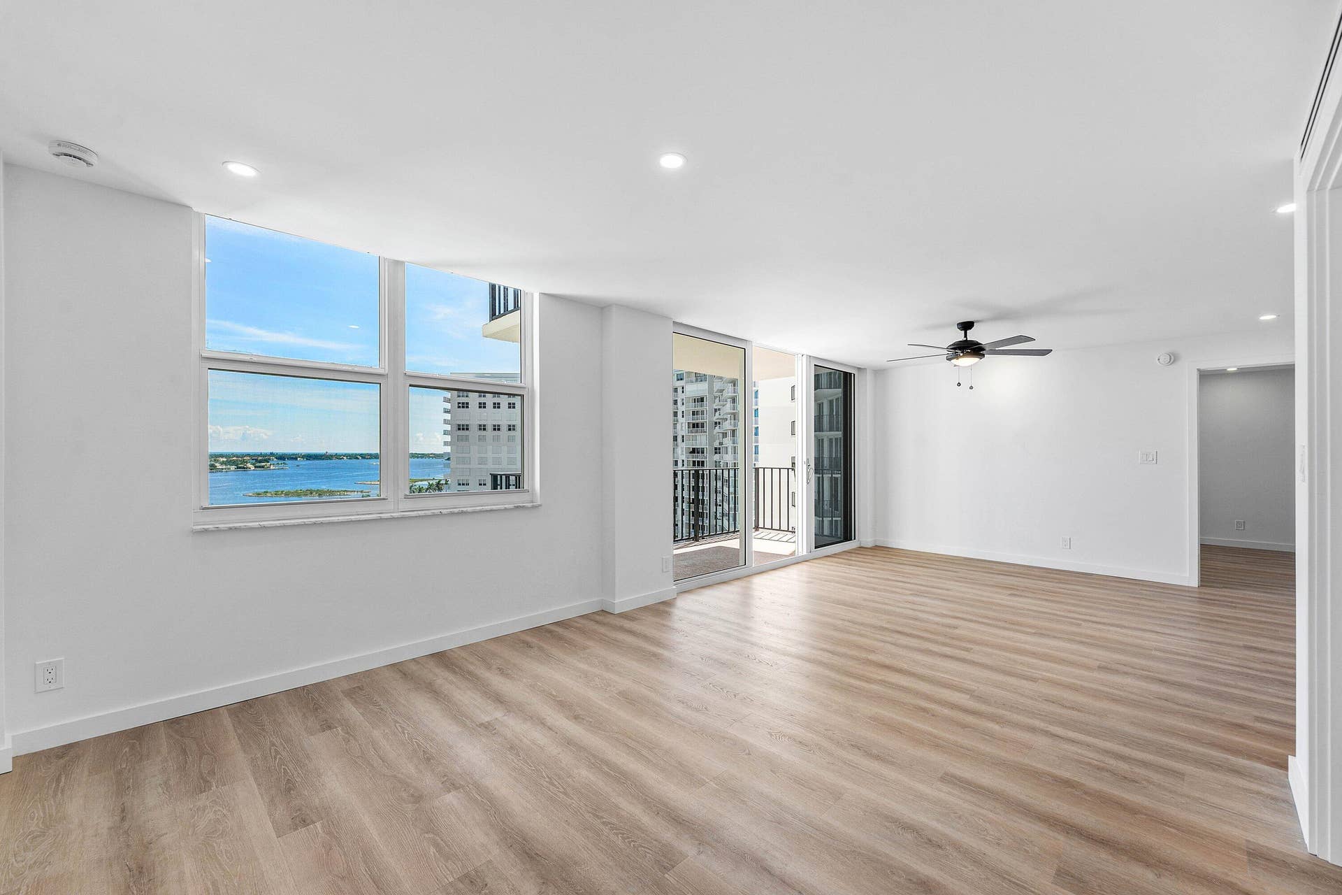 1701 S Flagler Drive, #1205, West Palm Beach, FL 33401 008-1701SouthFlaglerDrive-Unit1205-WestP