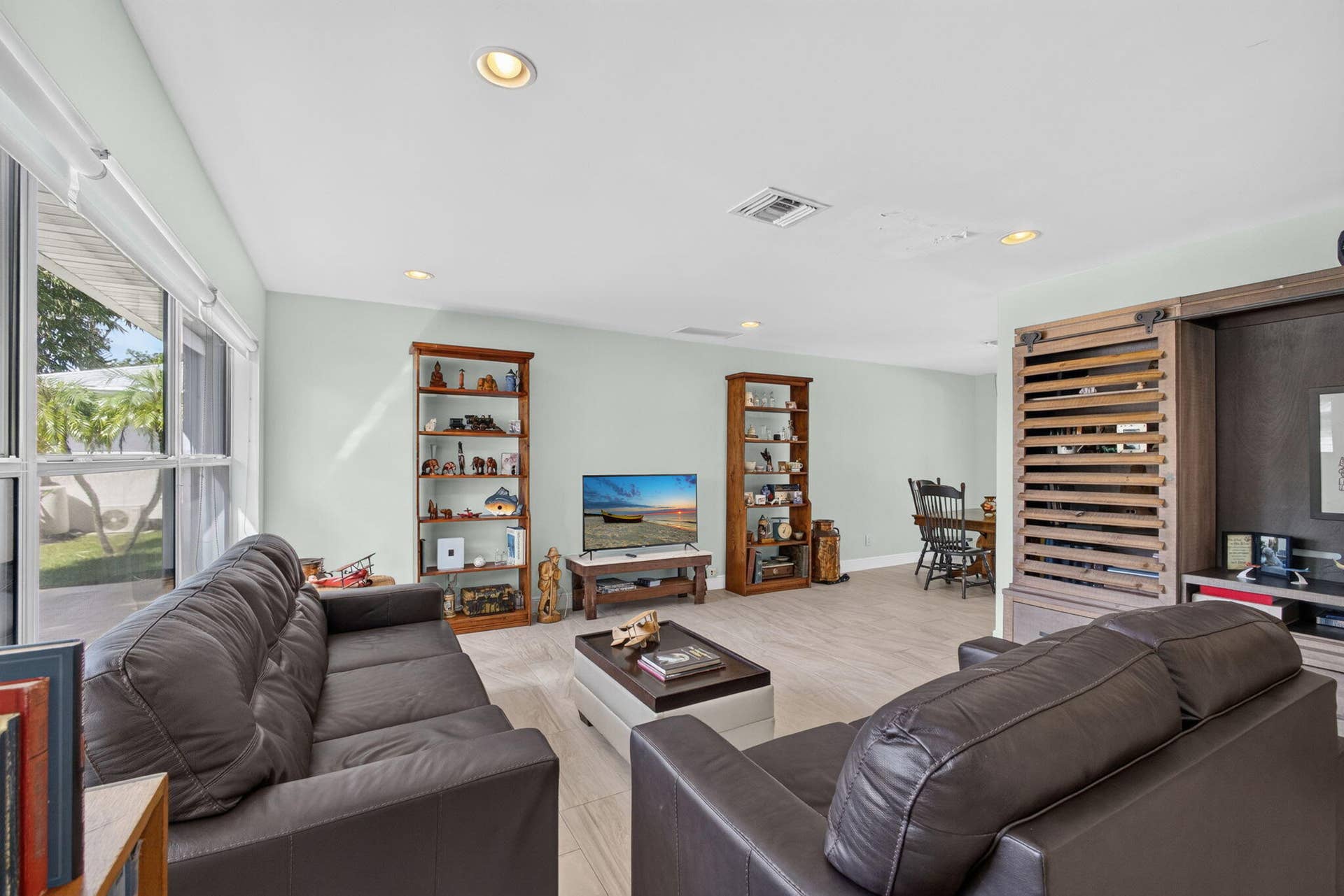 128 VASSAR Drive, Lake Worth Beach, FL 33460 11-web-or-mls-5D1A5594