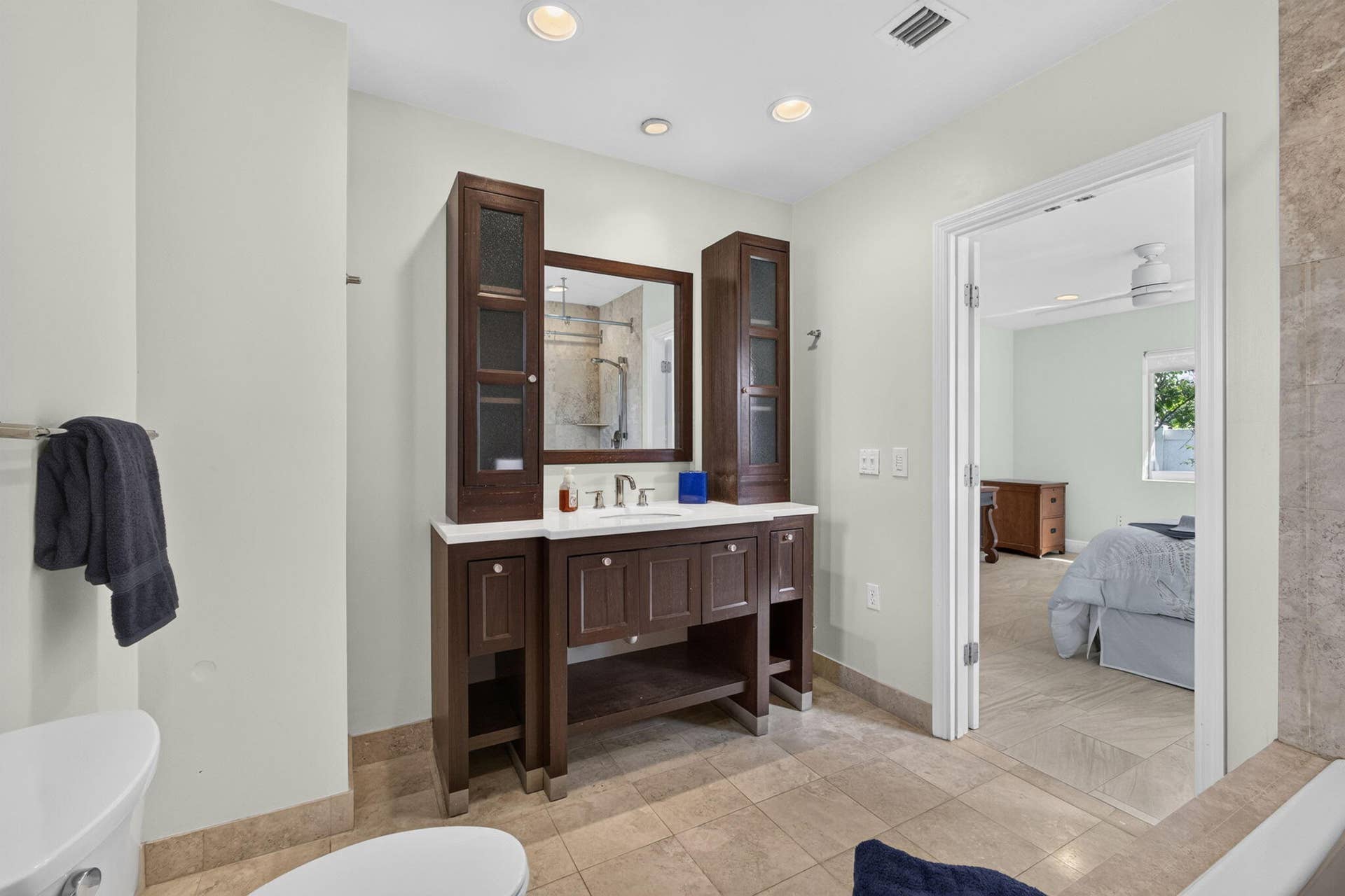 128 VASSAR Drive, Lake Worth Beach, FL 33460 50-web-or-mls-5D1A5784