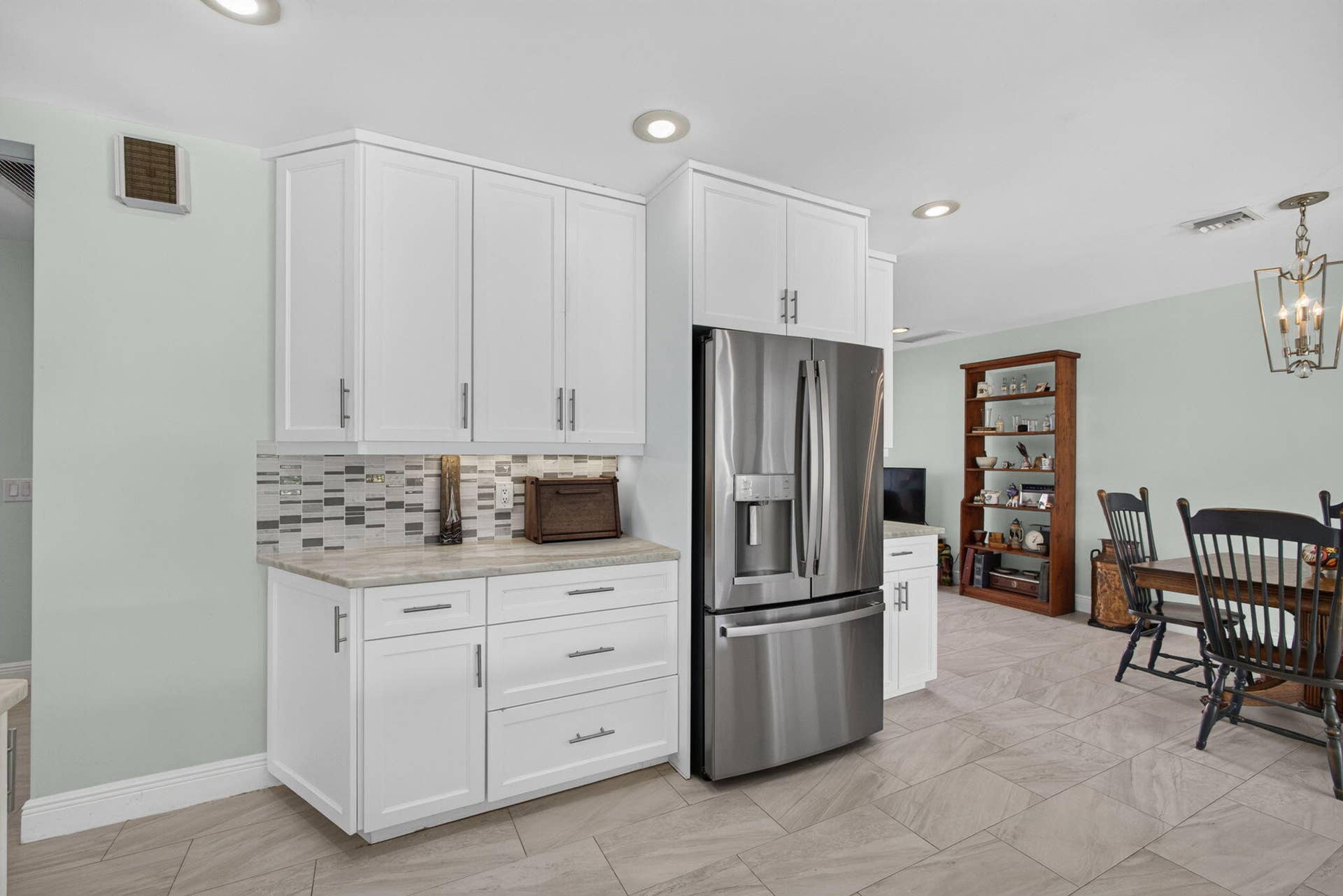 128 VASSAR Drive, Lake Worth Beach, FL 33460 19-web-or-mls-5D1A5634