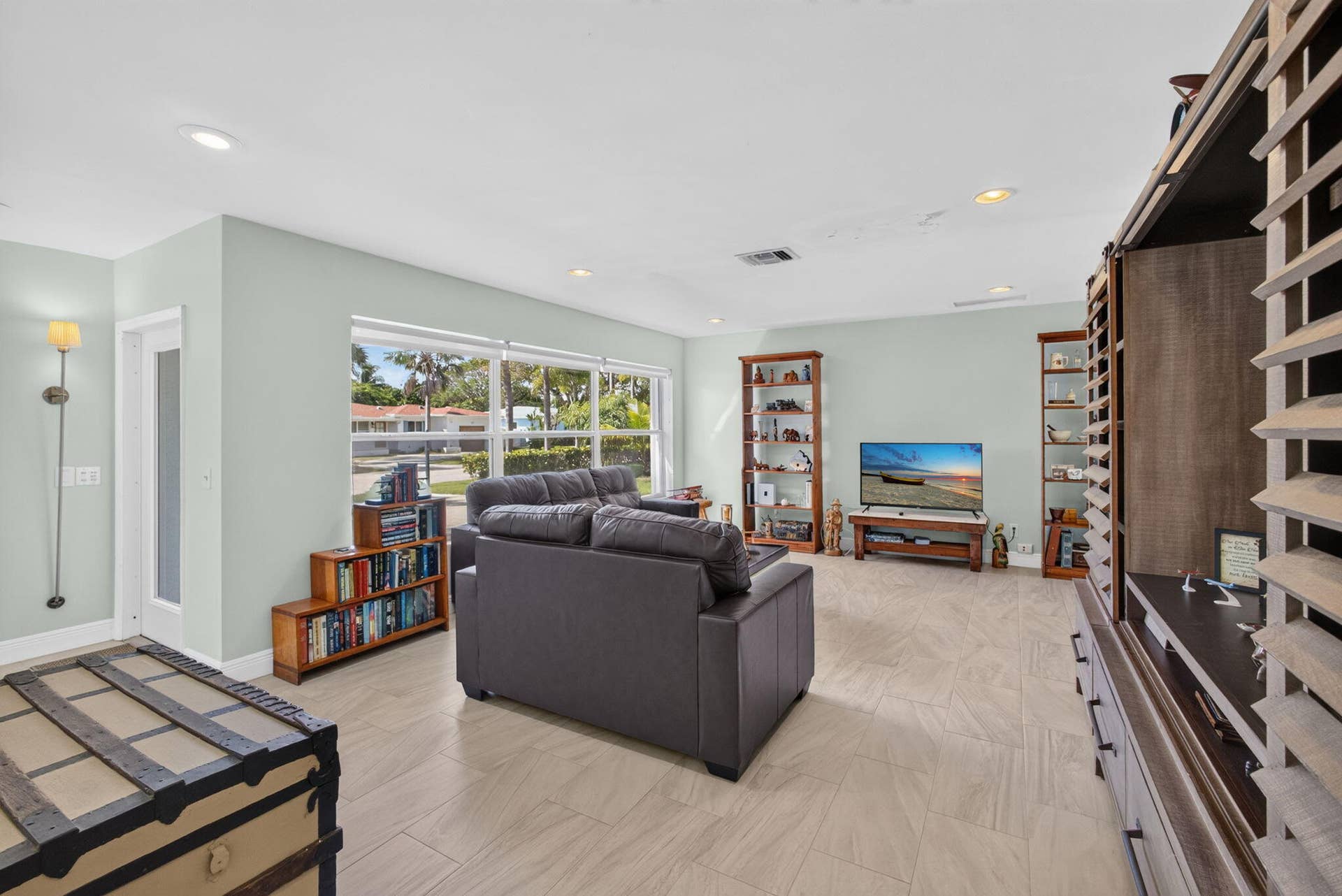 128 VASSAR Drive, Lake Worth Beach, FL 33460 9-web-or-mls-5D1A5584